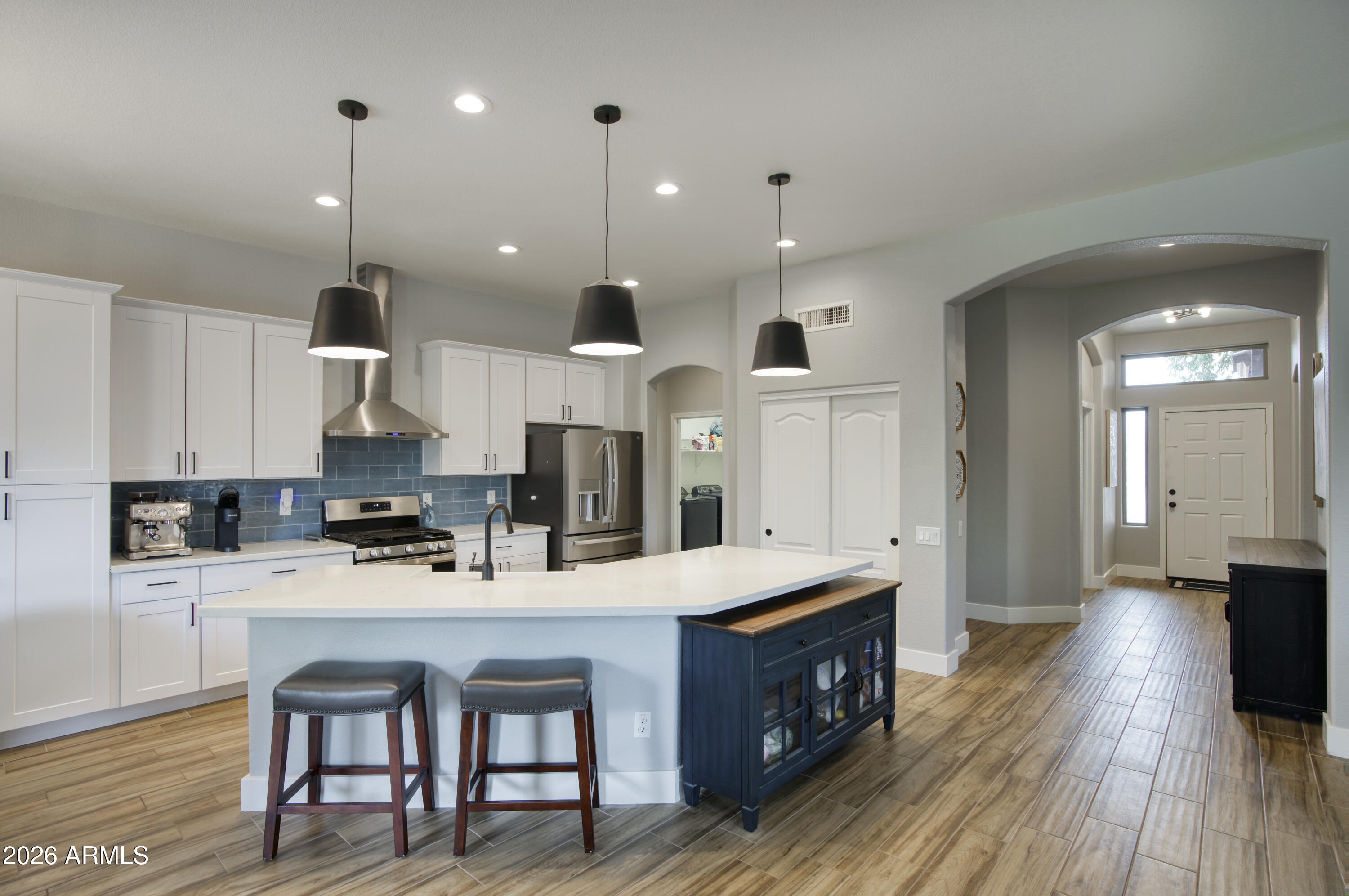 8524 E NIDO Avenue, Mesa, AZ 85209