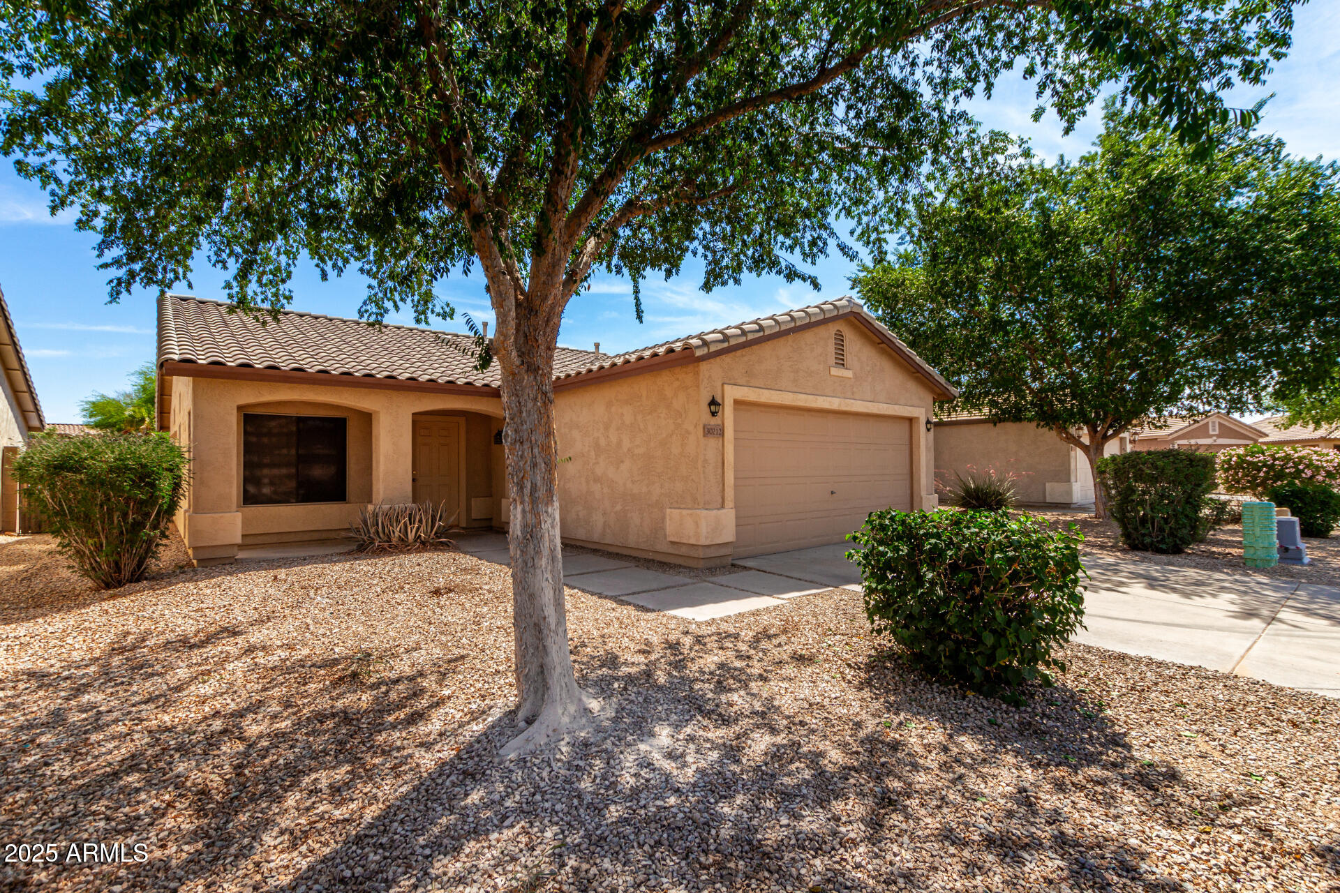 30212 N SUNRAY Drive, San Tan Valley, AZ 85143