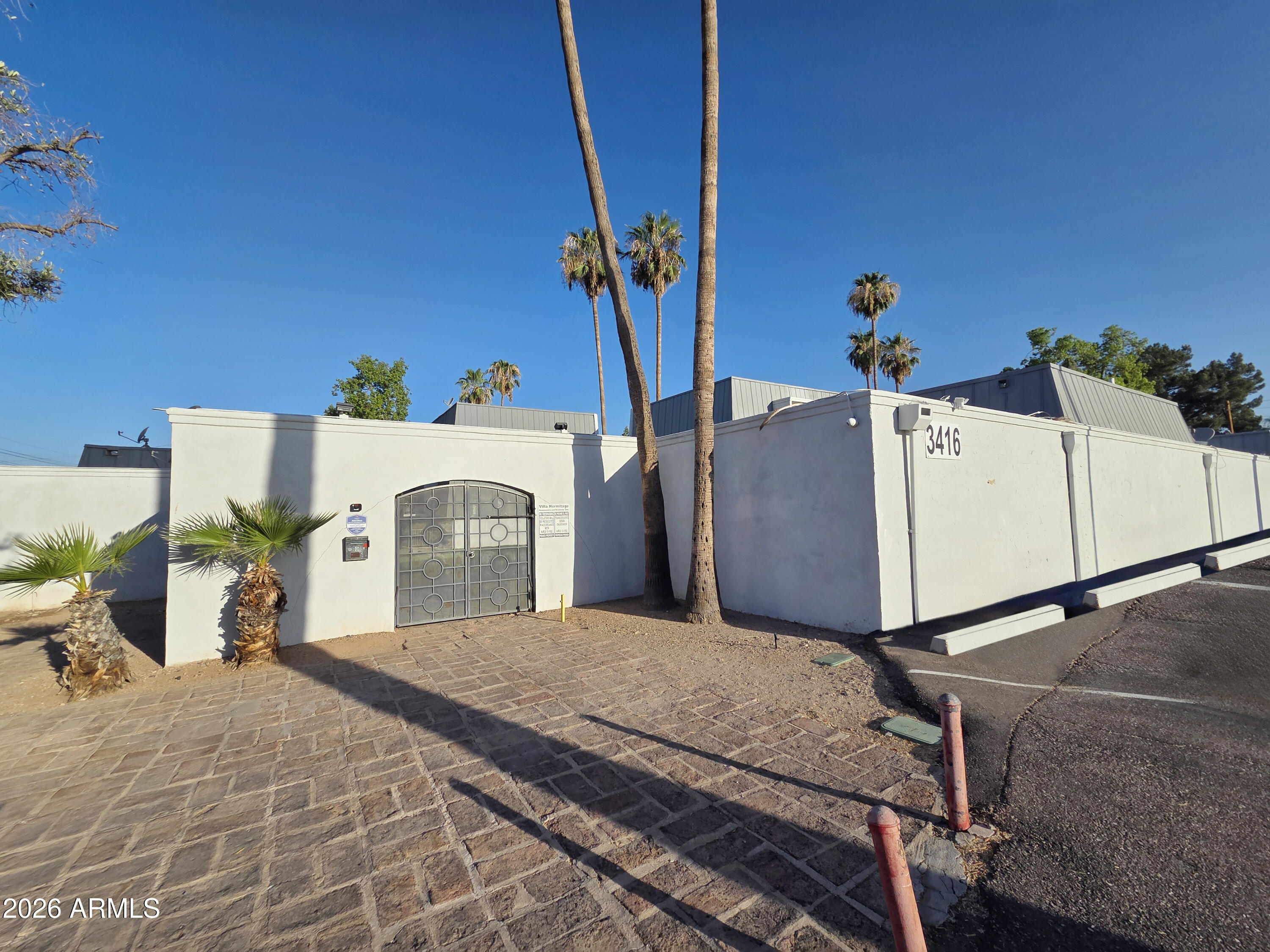3416 N 44TH Street 18, Phoenix, AZ 85018