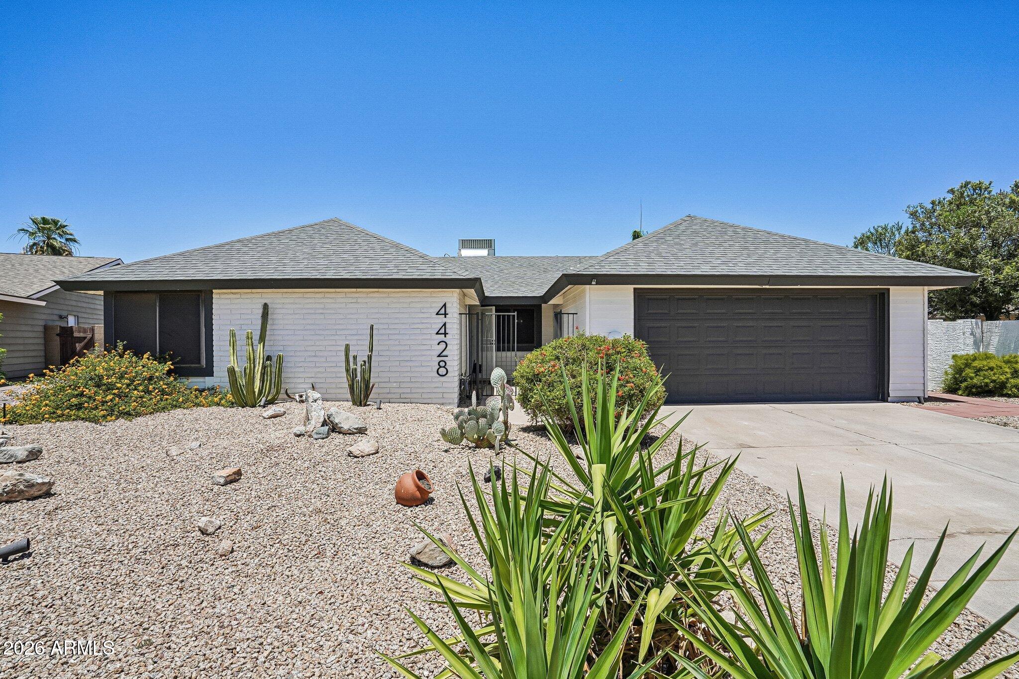 4428 E PINTO Court, Phoenix, AZ 85044