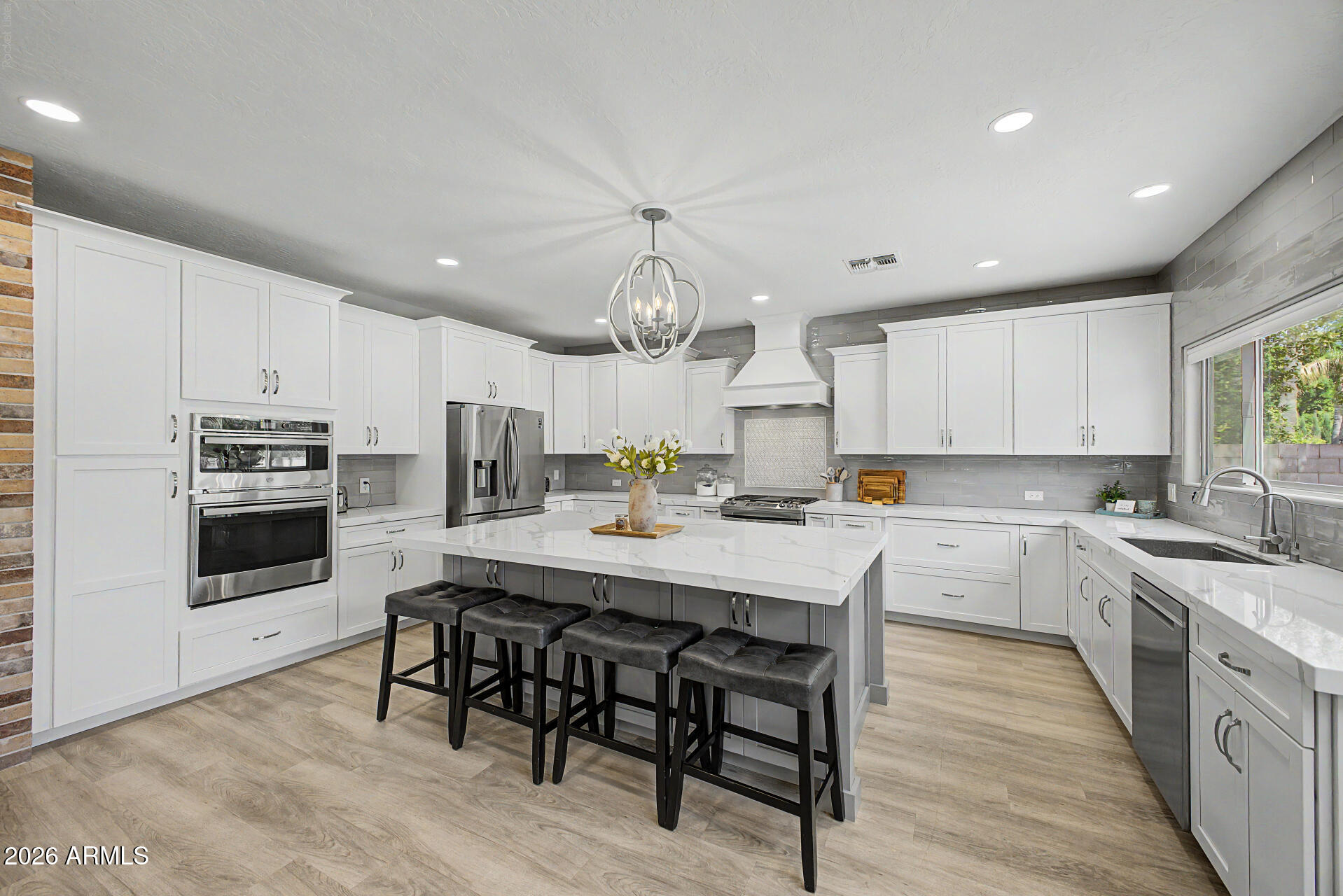 4053 E FAIRBROOK Street, Mesa, AZ 85205