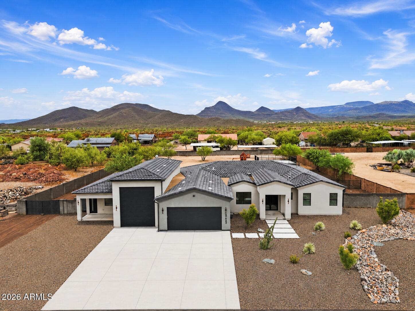 37643 N 22nd Street, Phoenix, AZ 85086