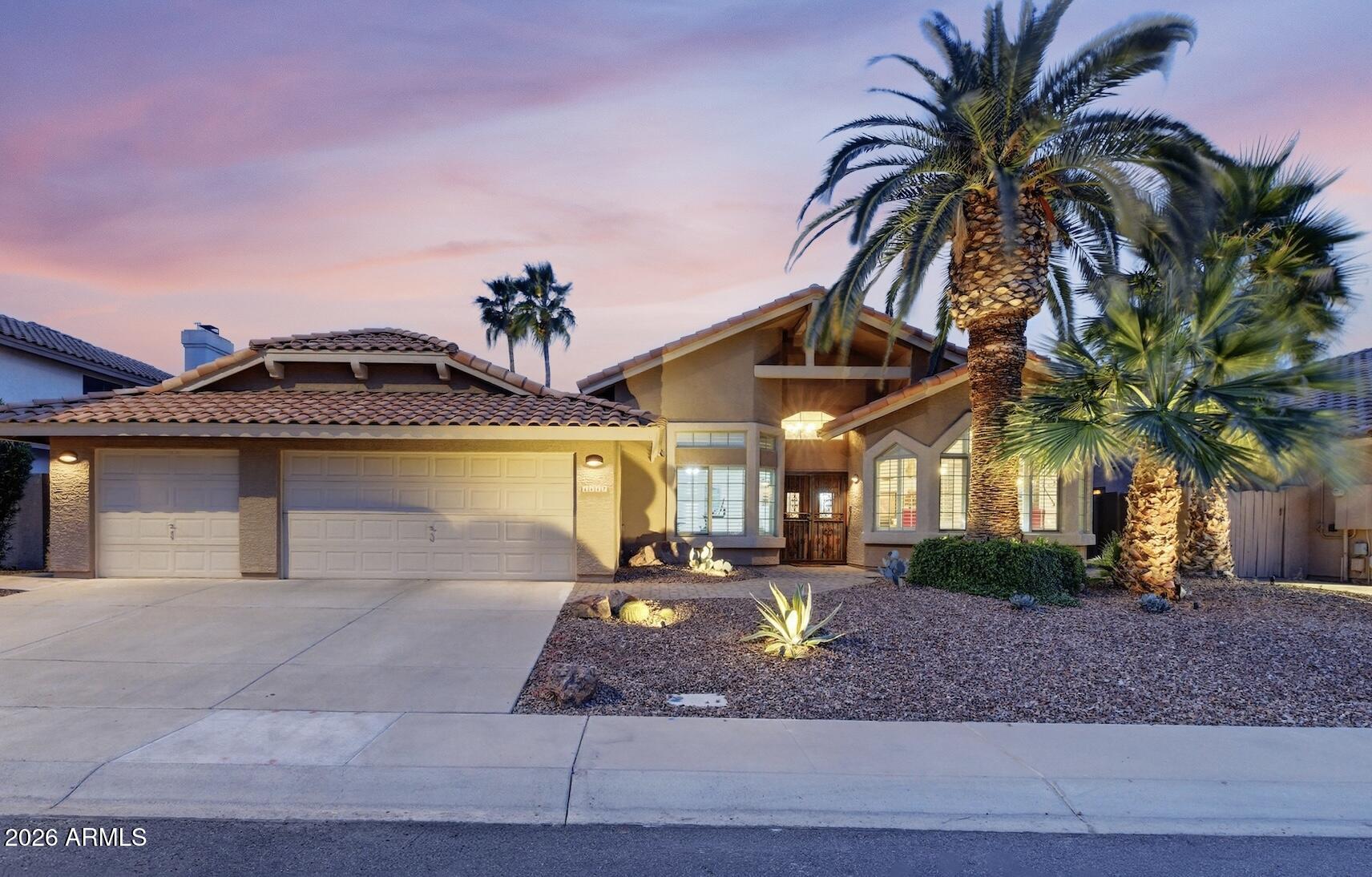 1117 W LAKERIDGE Drive, Gilbert, AZ 85233