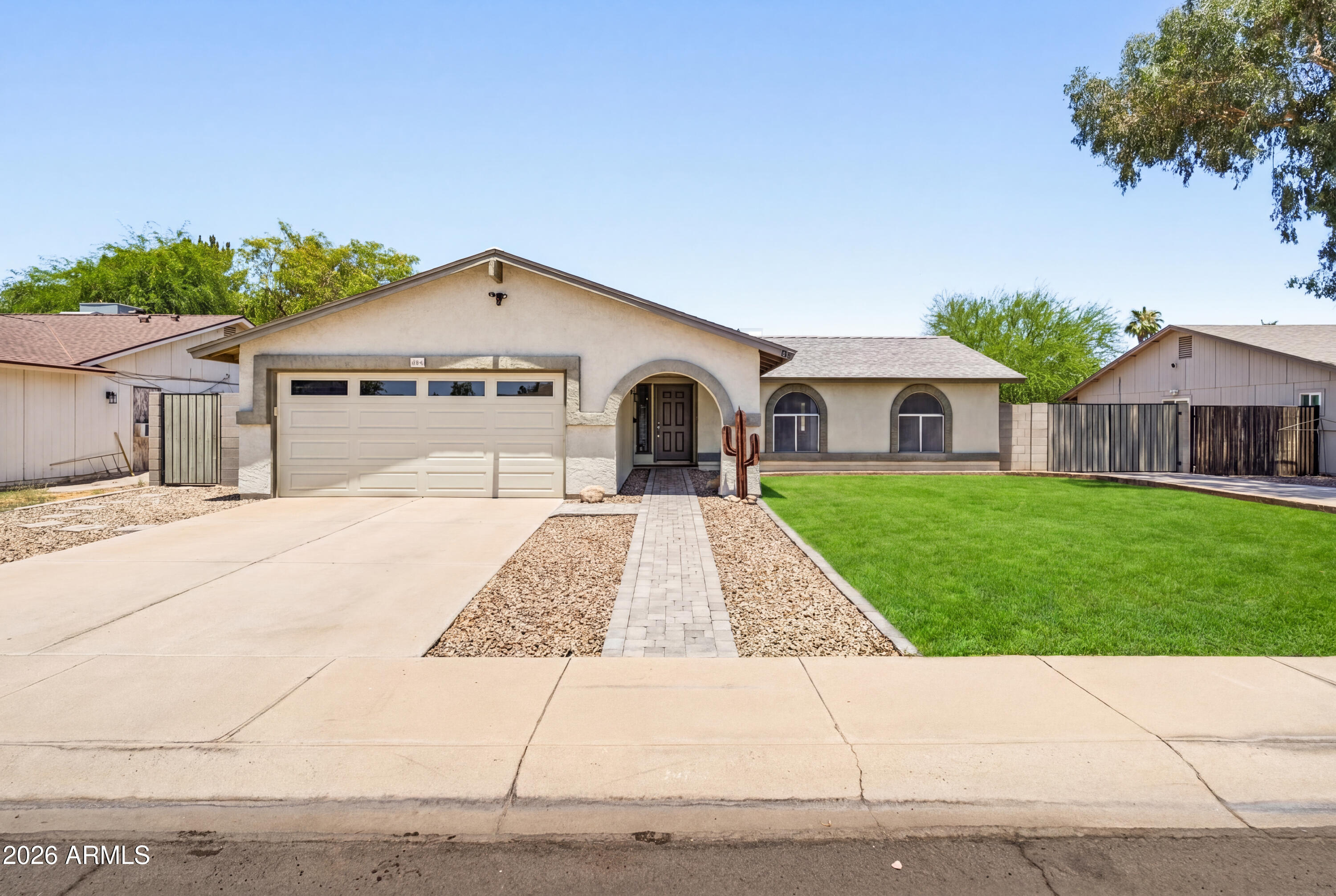 540 W Myrna Lane, Chandler, AZ 85225
