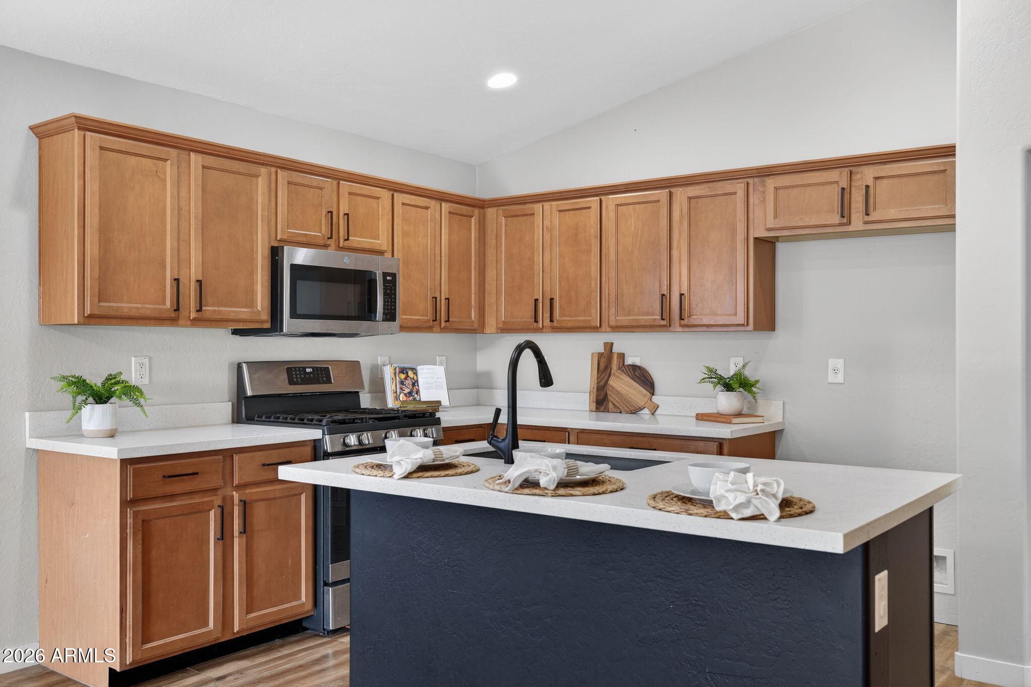 483 W GASCON Road, San Tan Valley, AZ 85143