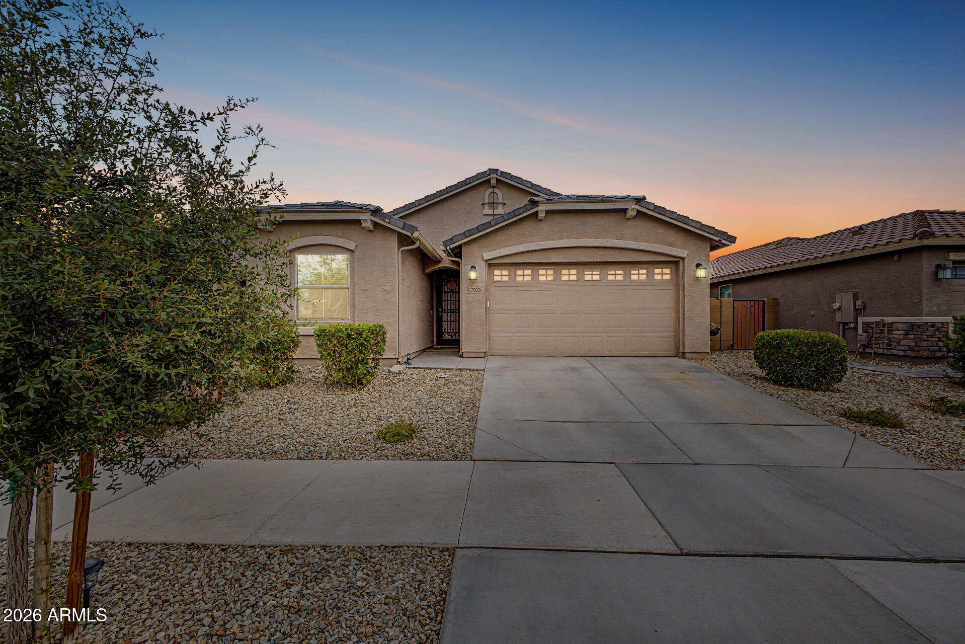 17000 W WEEPING WILLOW Road, Surprise, AZ 85387