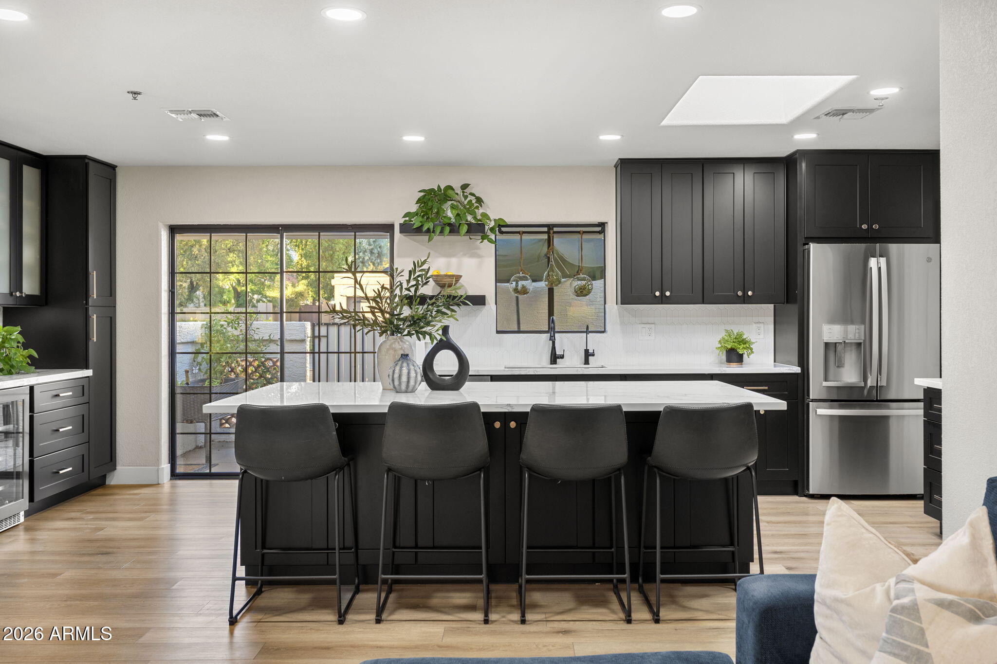 10945 E SAN SALVADOR Drive, Scottsdale, AZ 85259