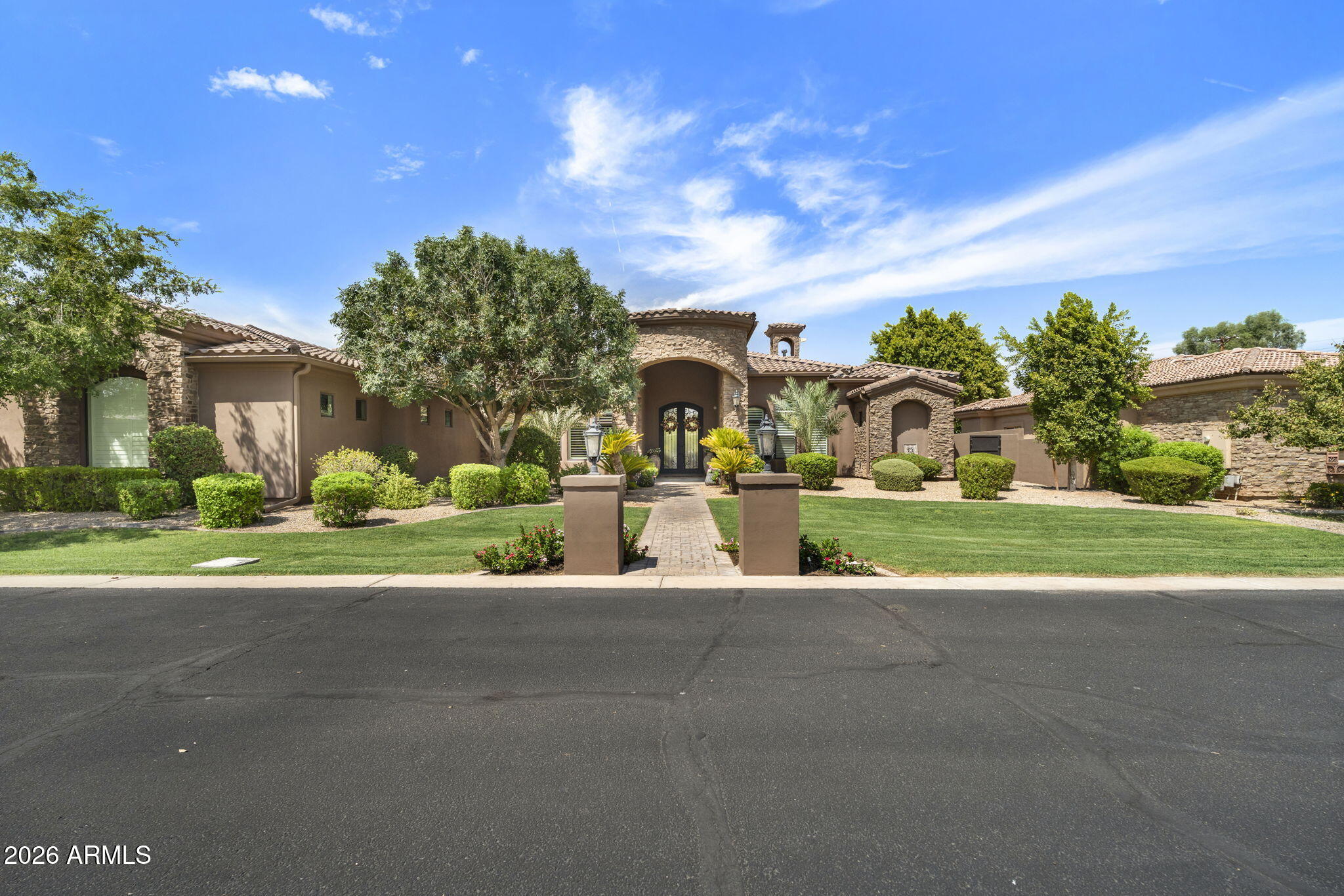 6032 W Victoria Place, Chandler, AZ 85226