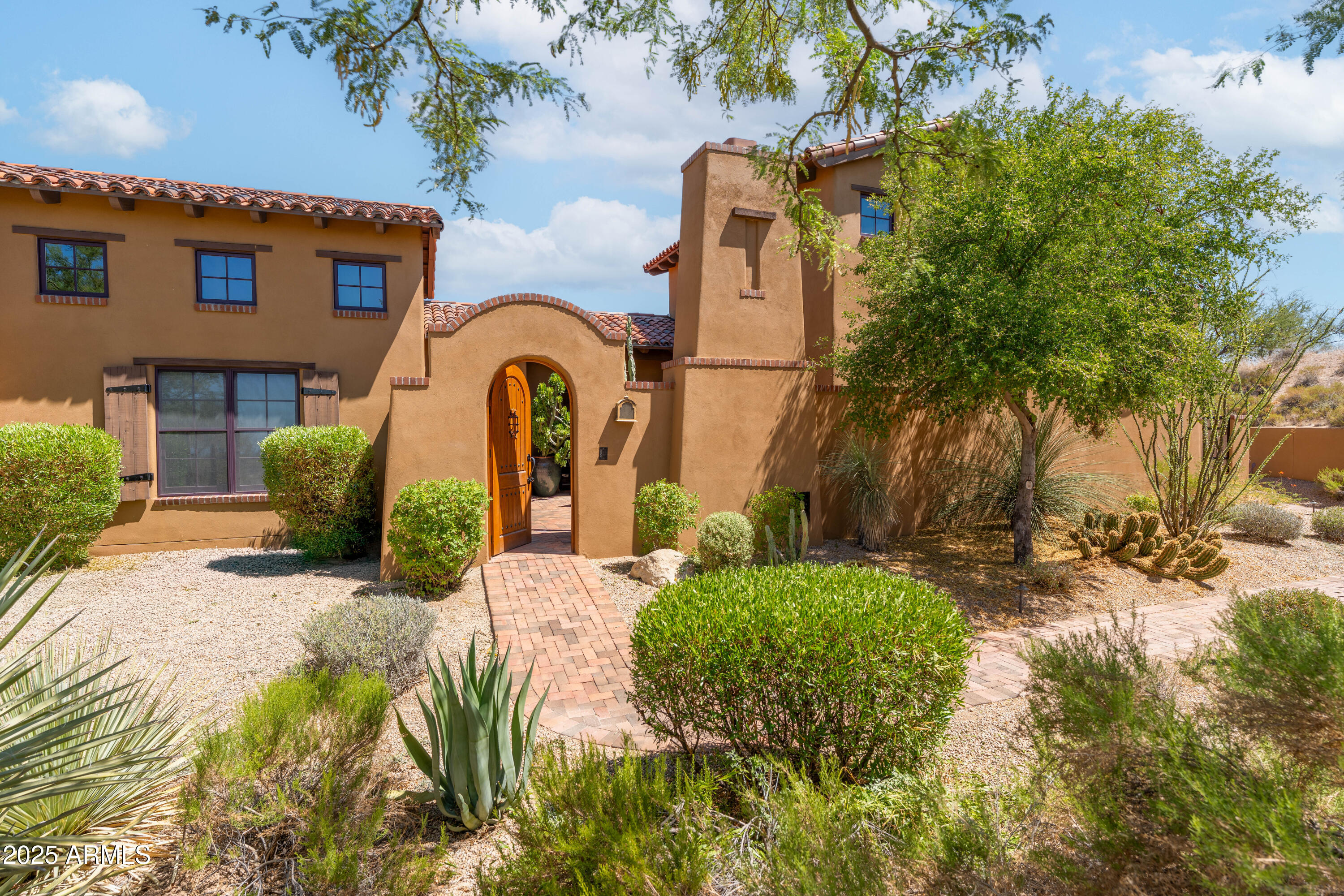 10597 E RISING SUN Drive, Scottsdale, AZ 85262
