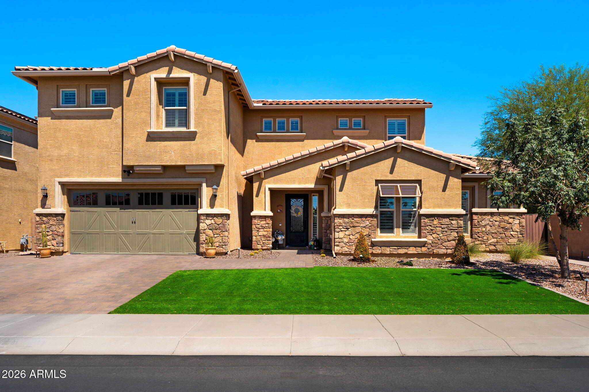 7573 S FRONTIER Street, Gilbert, AZ 85298