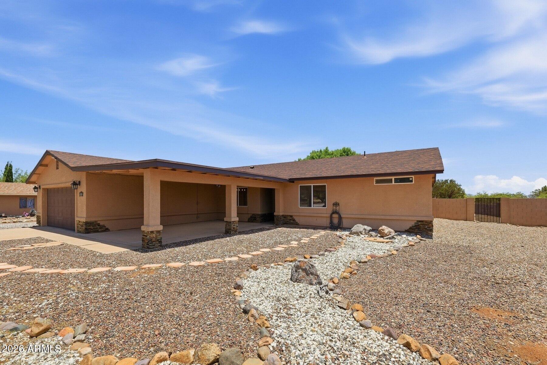5811 S Wild Rose Road, Hereford, AZ 85615