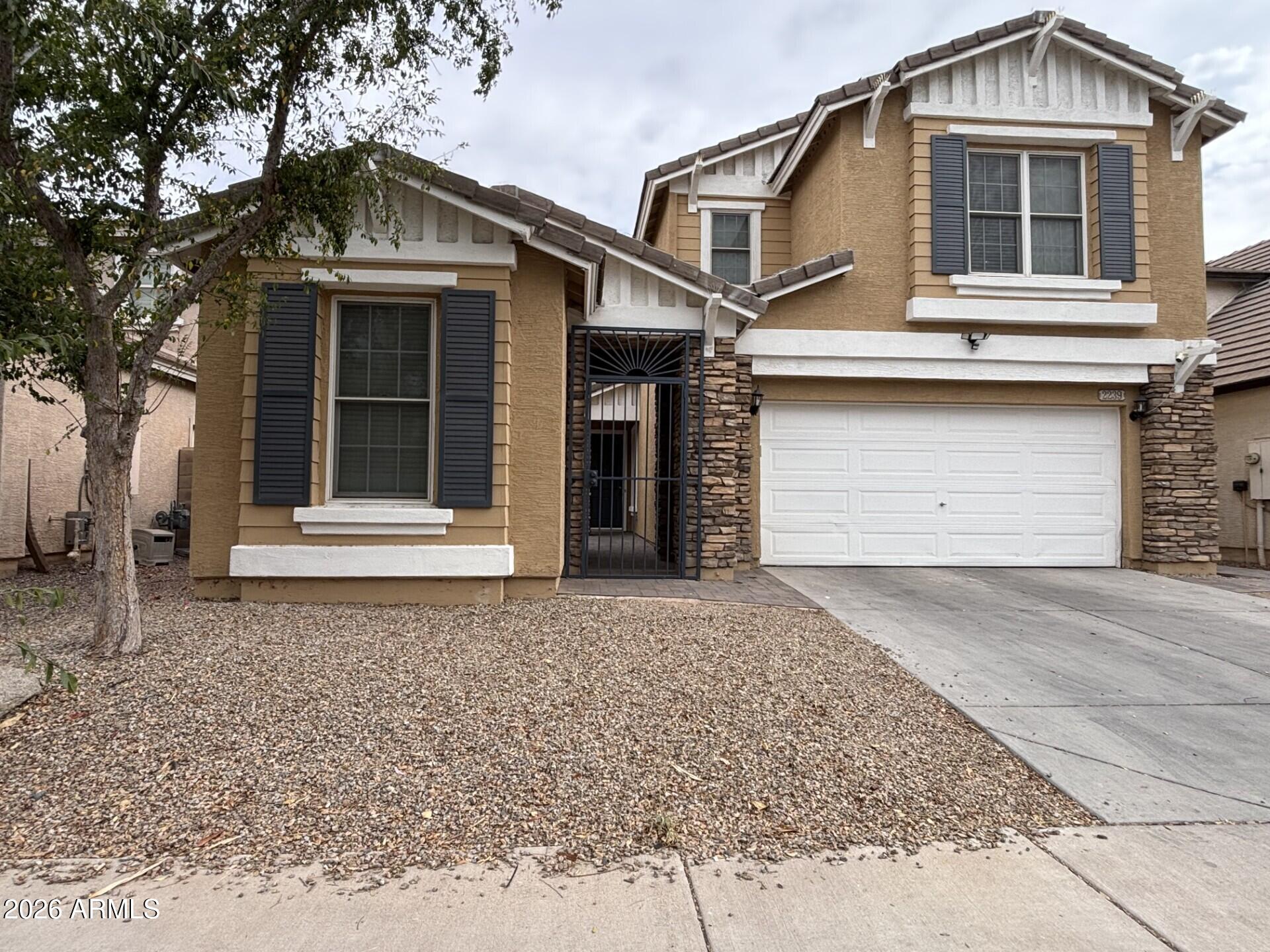 2239 E BOWKER Street, Phoenix, AZ 85040