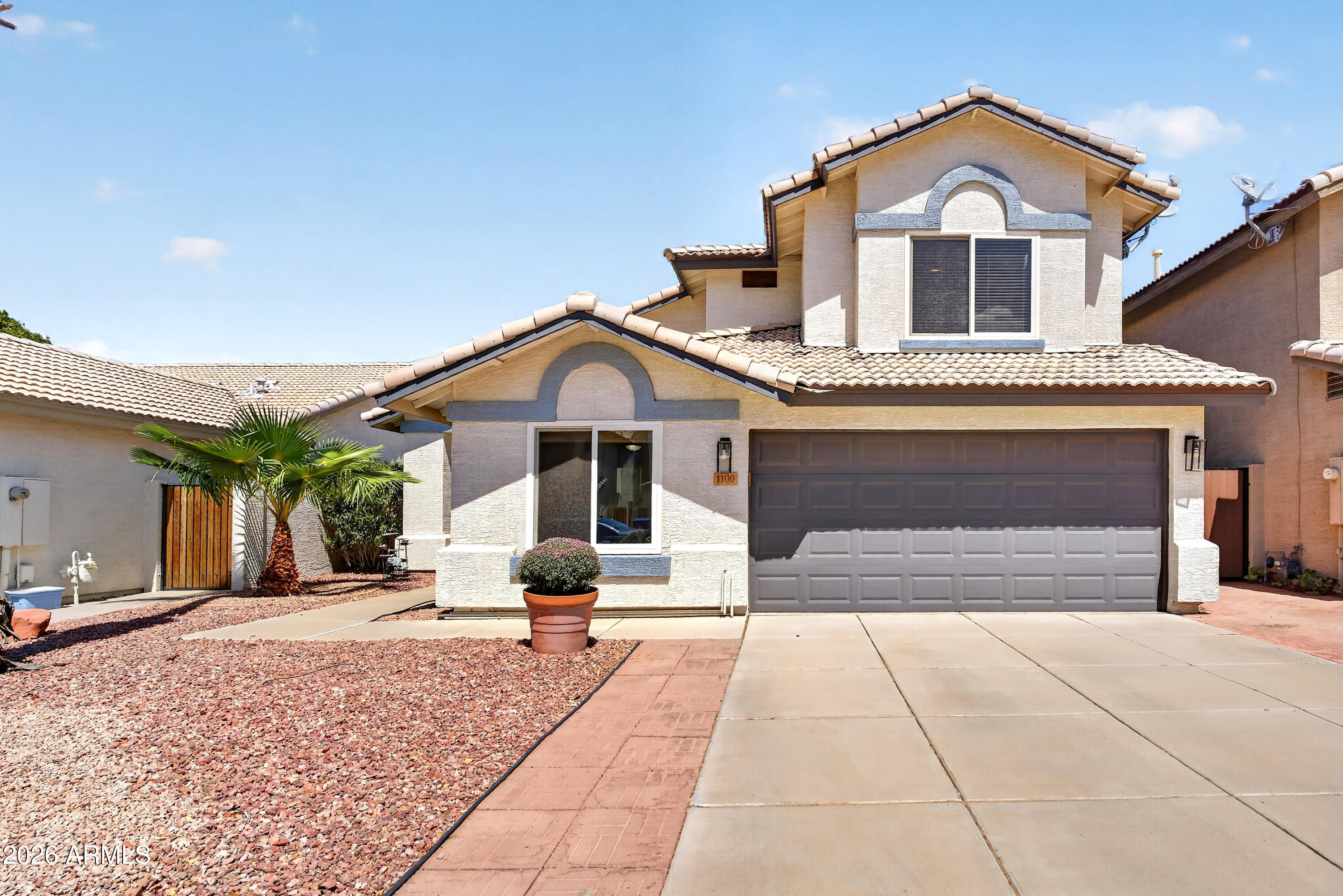 1100 W GLENMERE Drive, Chandler, AZ 85224