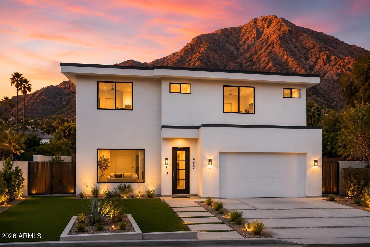 4546 E CAMPBELL Avenue, Phoenix, AZ 85018