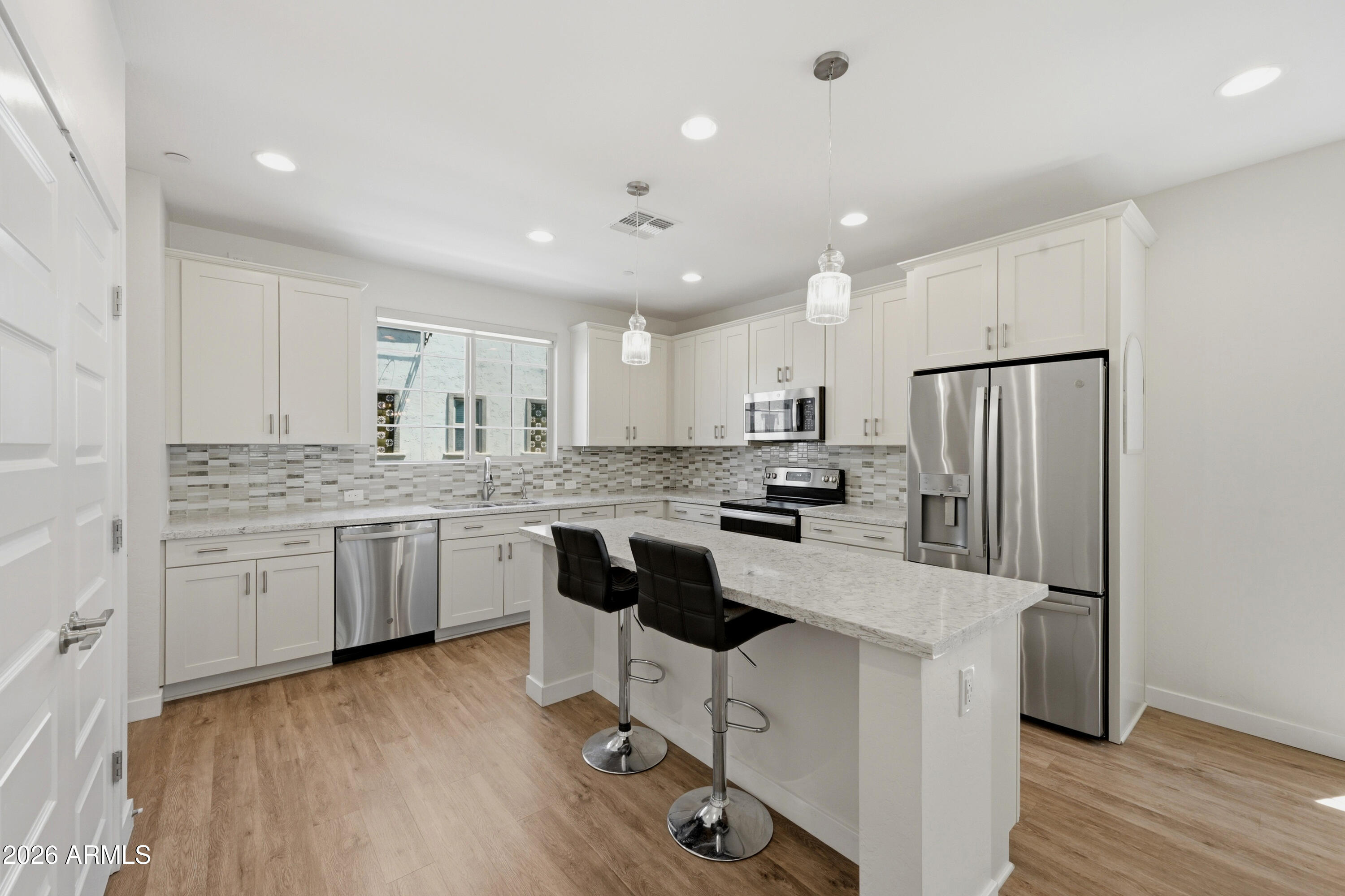 1673 E DOGWOOD Lane, Gilbert, AZ 85295