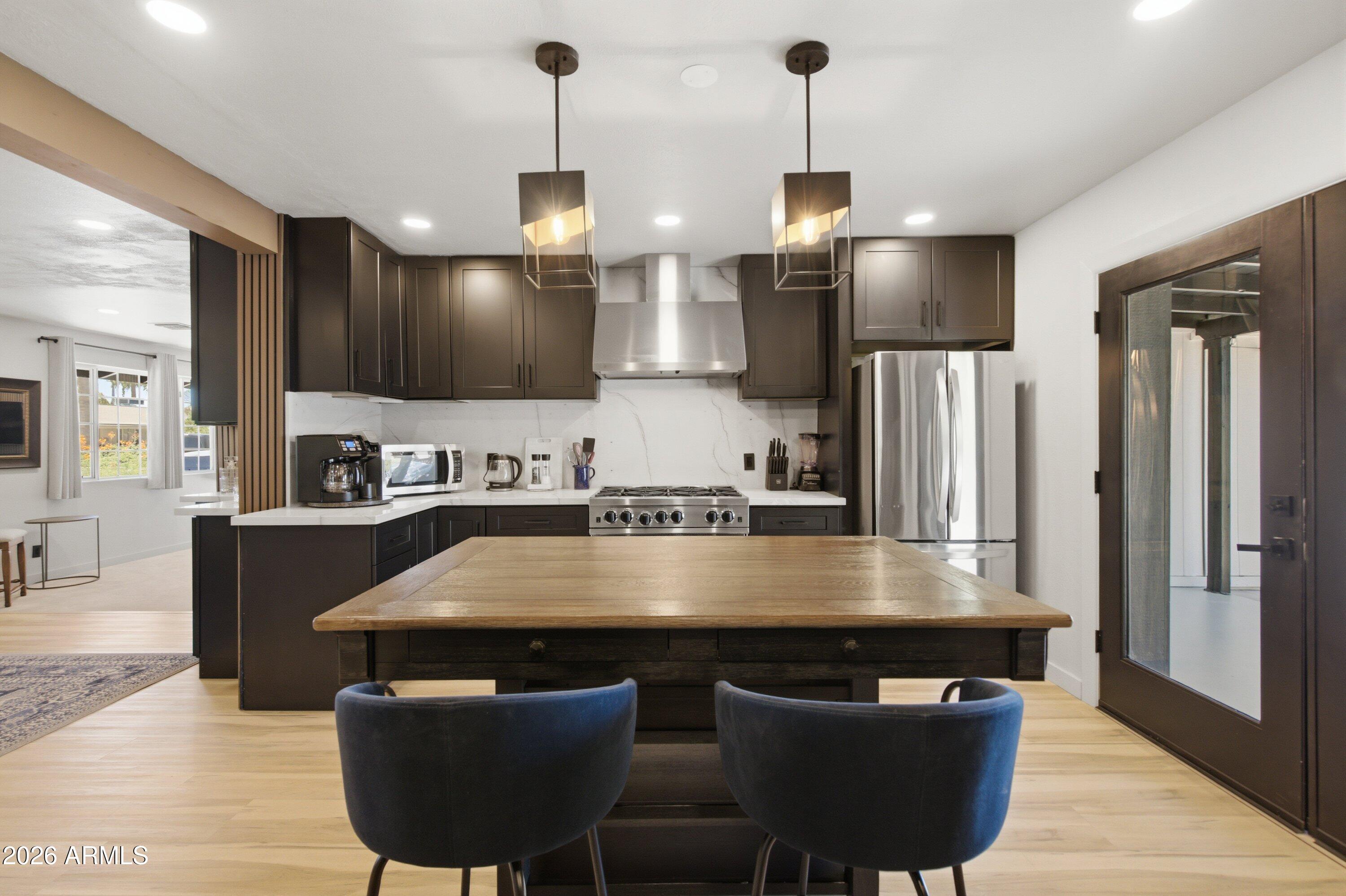 18 E GARFIELD Street, Tempe, AZ 85288