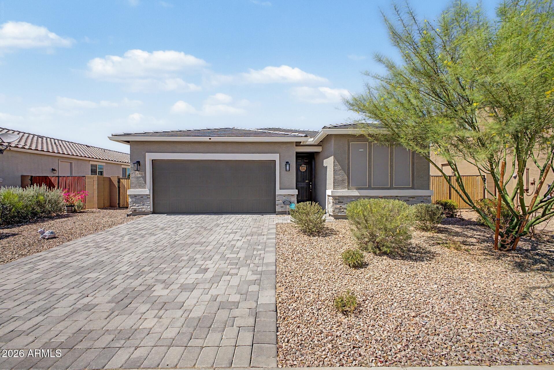 2092 E ESCONDIDO Place, Casa Grande, AZ 85122