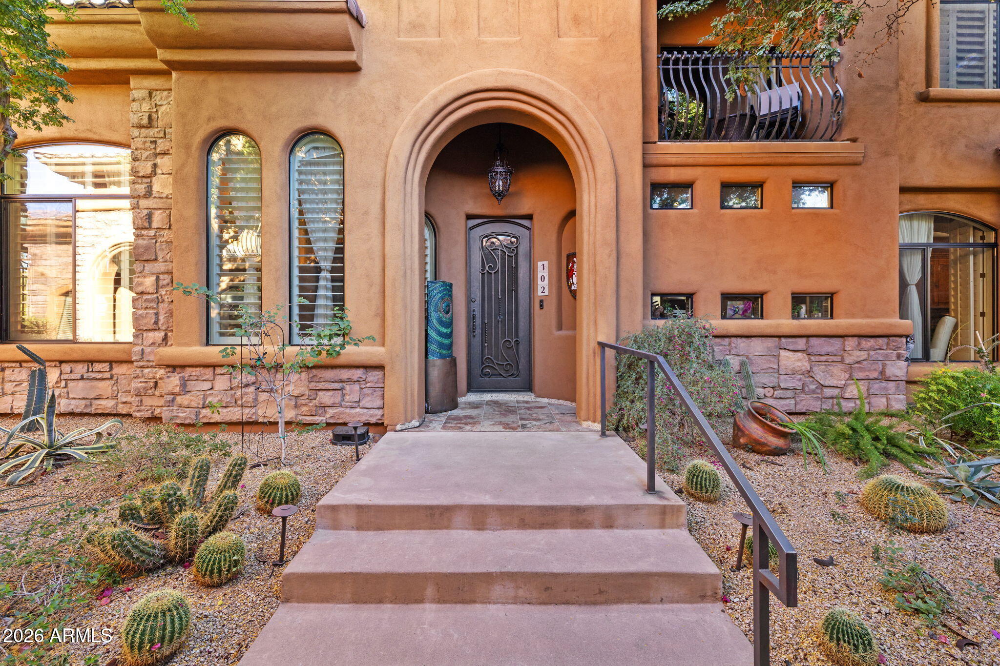 7199 E RIDGEVIEW Place 102, Carefree, AZ 85377