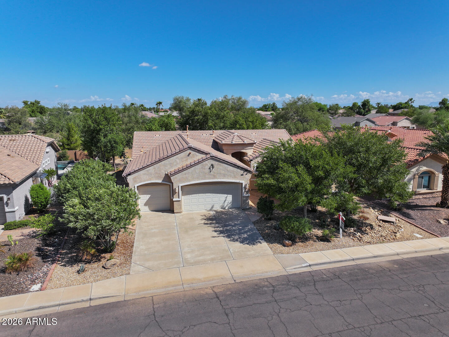 2770 E BUENA VISTA Drive, Chandler, AZ 85249