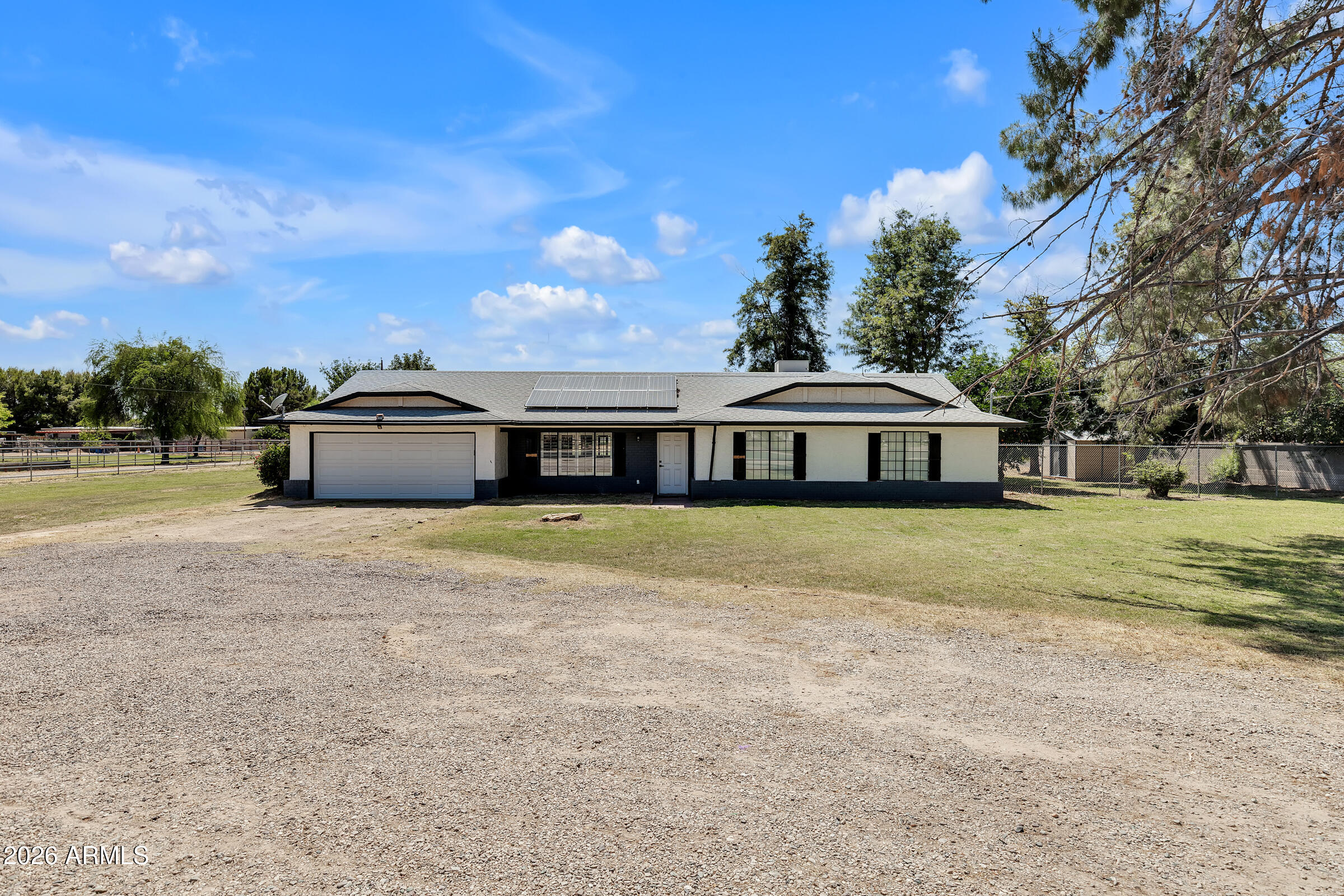 21406 S Greenfield Road, Gilbert, AZ 85298