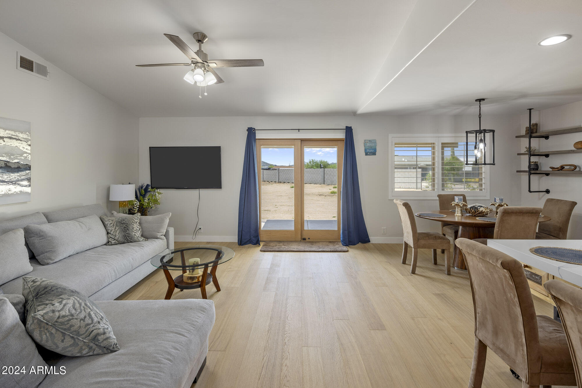 1505 E Cloud Road, Phoenix, AZ 85086