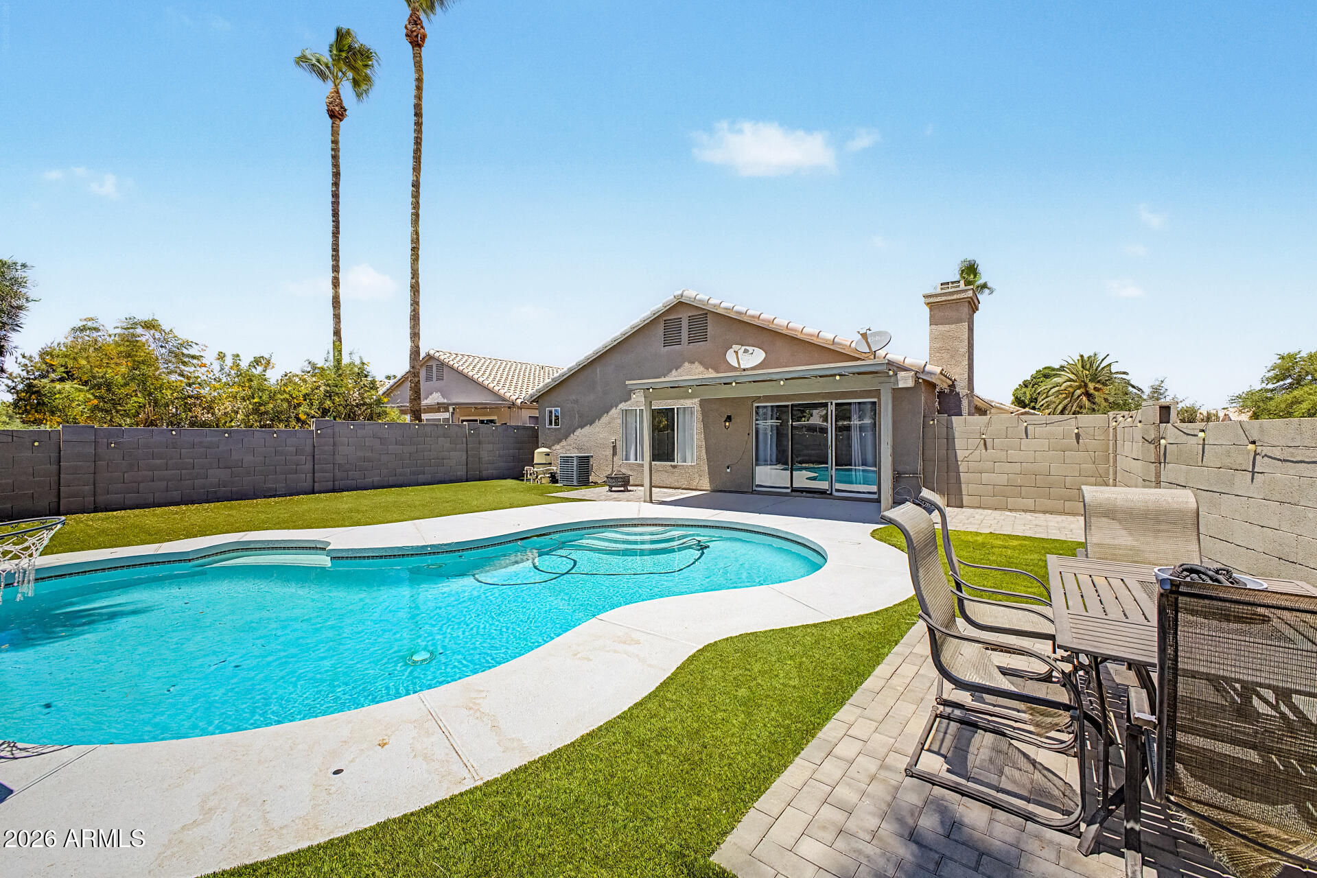 3417 E KELTON Lane, Phoenix, AZ 85032