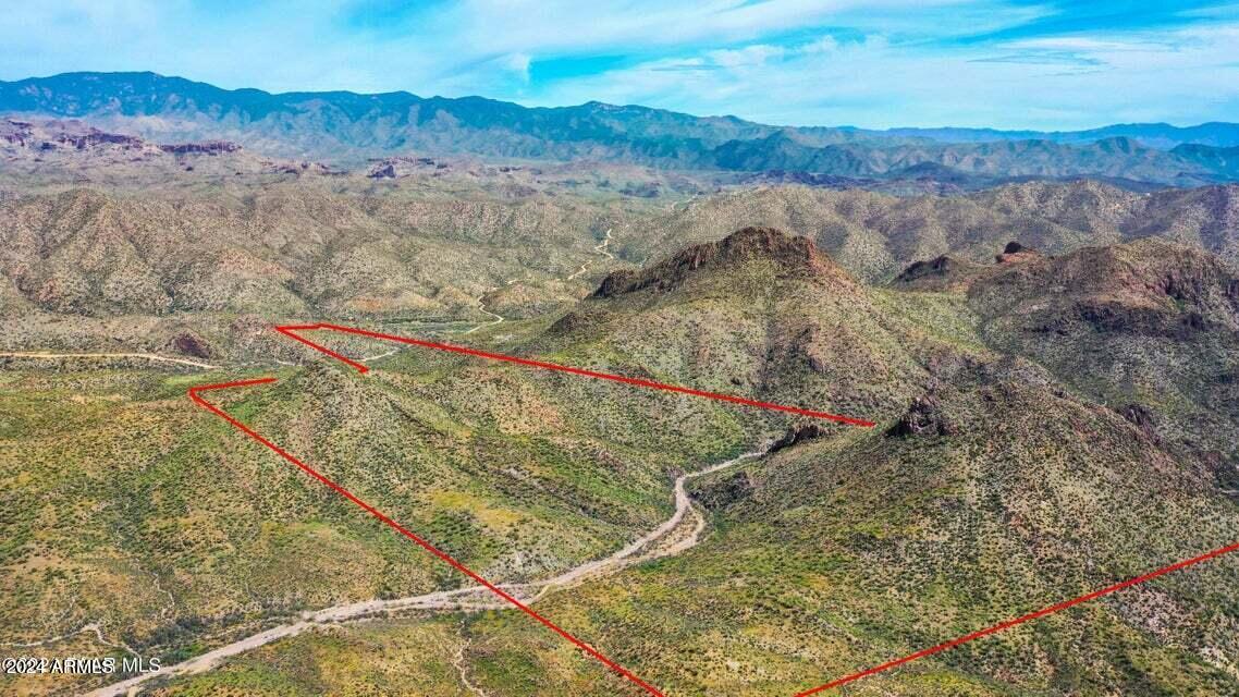 4200 N Castle Hot Springs Road 0, Morristown, AZ 85342