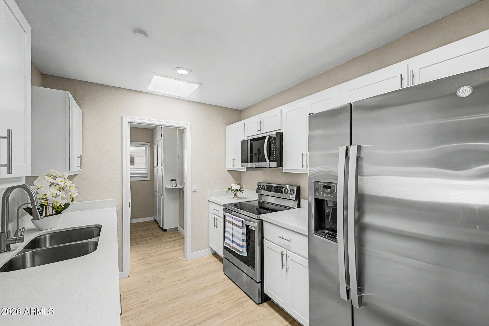840 LEISURE WORLD, Mesa, AZ 85206