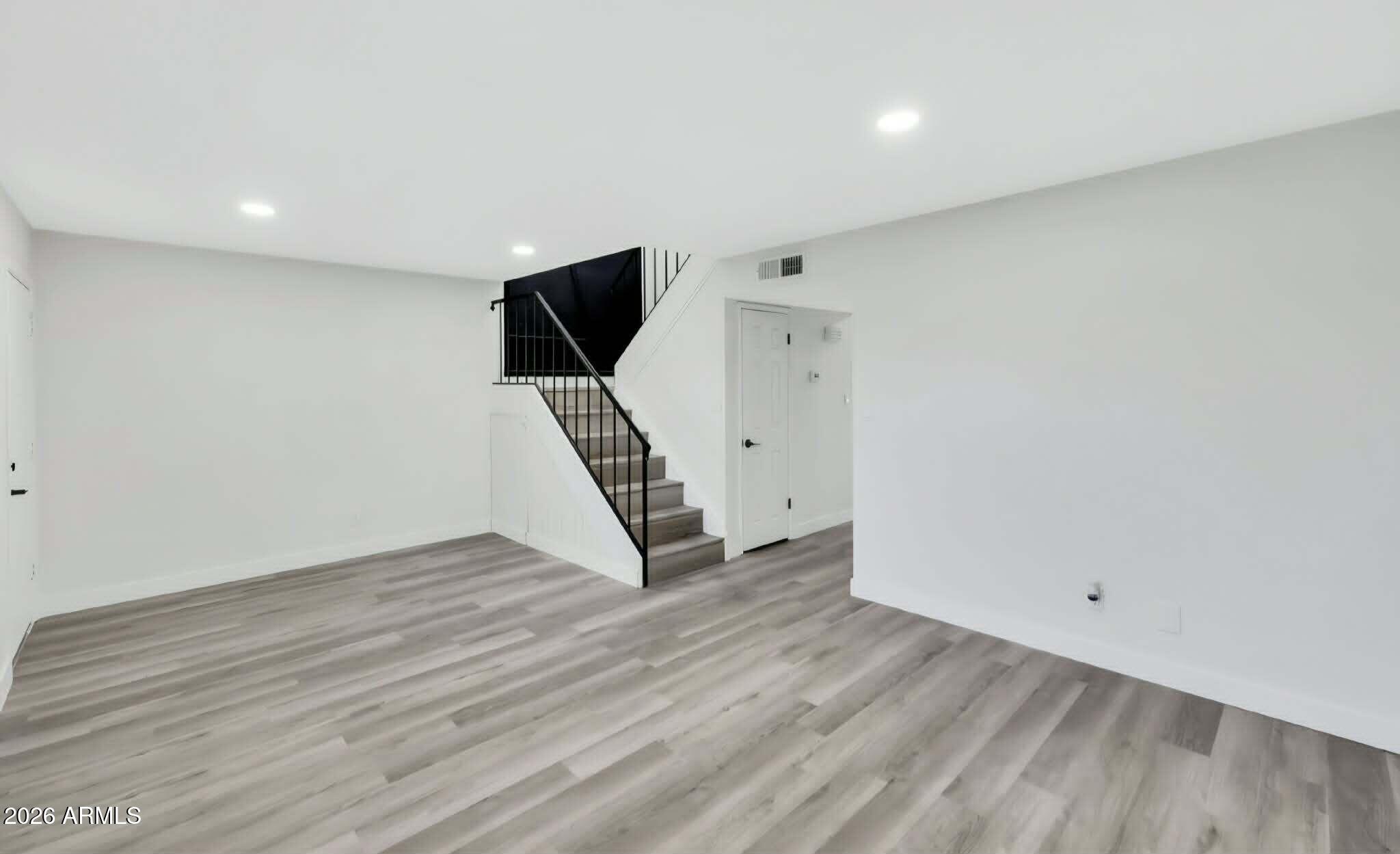 4818 W ROSE Lane, Glendale, AZ 85301