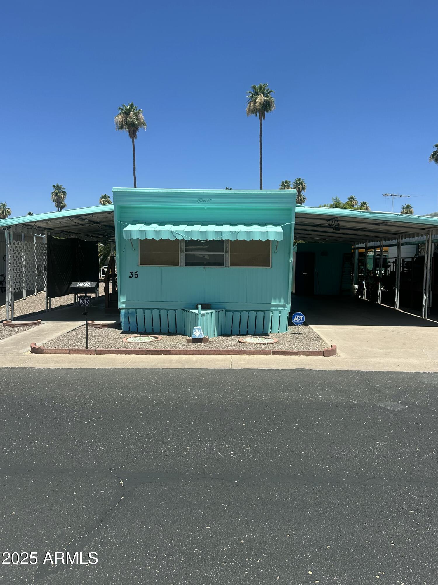 150 S WINDSOR Drive C35, Mesa, AZ 85204