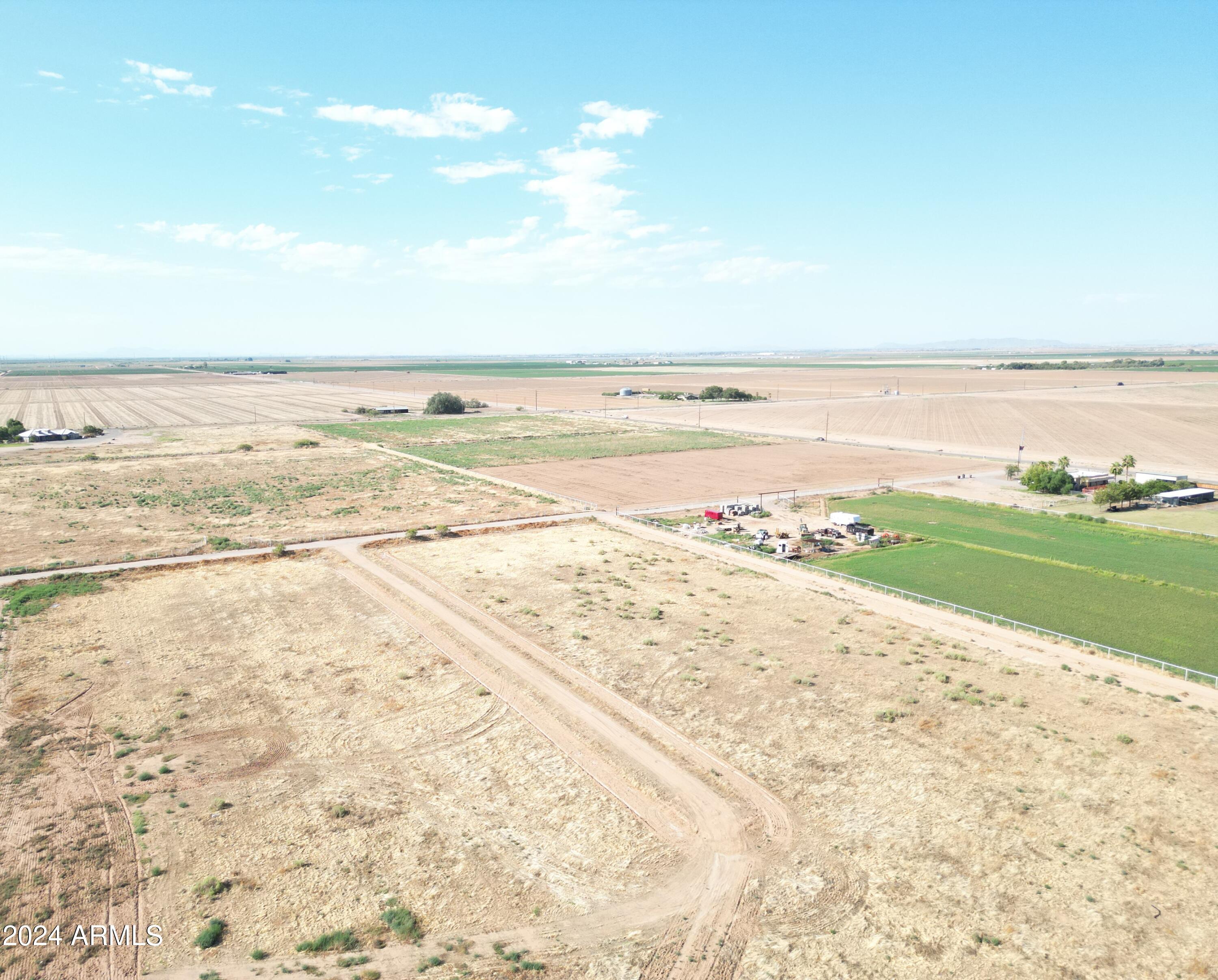175 N ELLISON Drive, Coolidge, AZ 85128