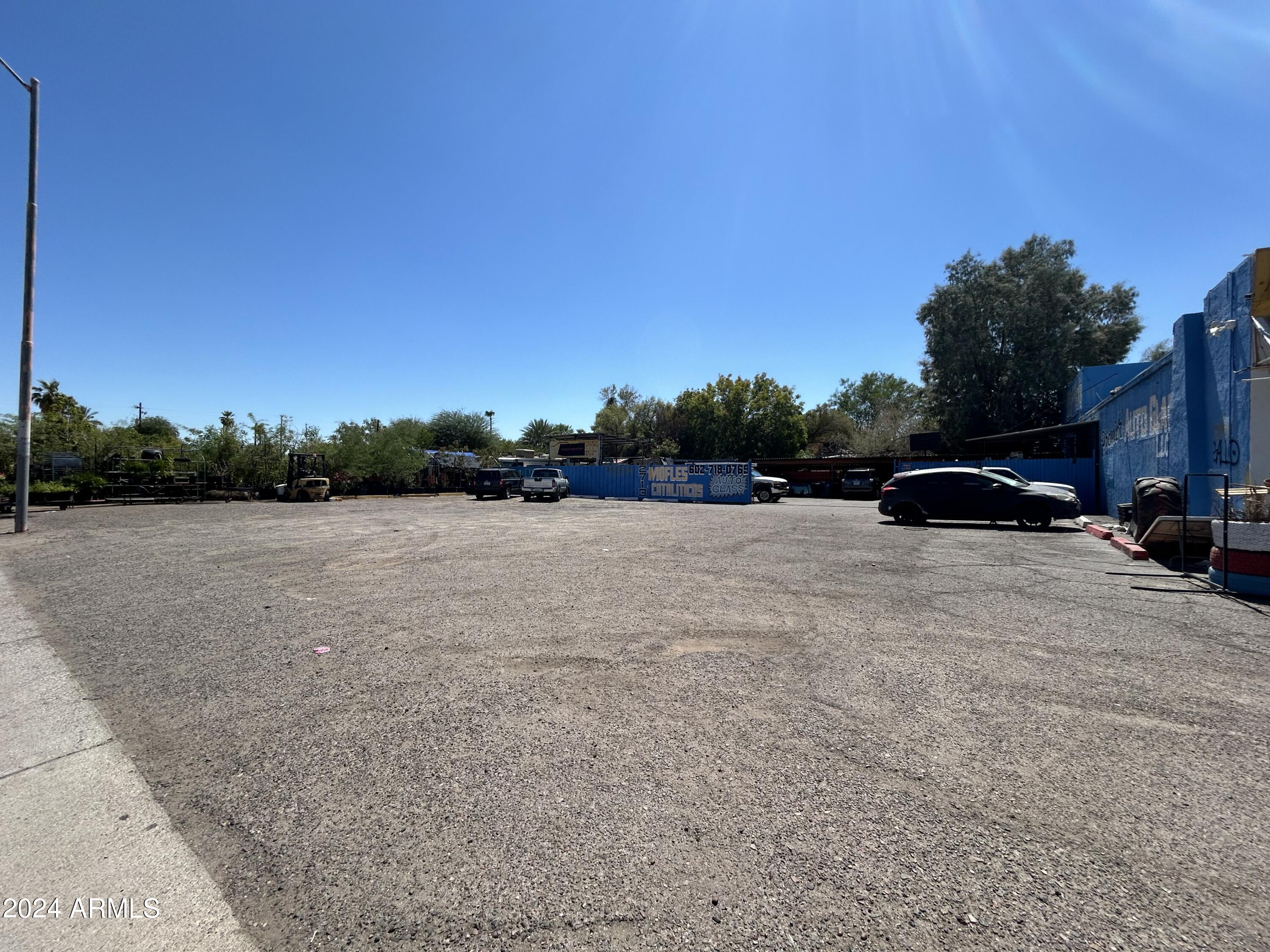 2725 E MCDOWELL Road 13, Phoenix, AZ 85008