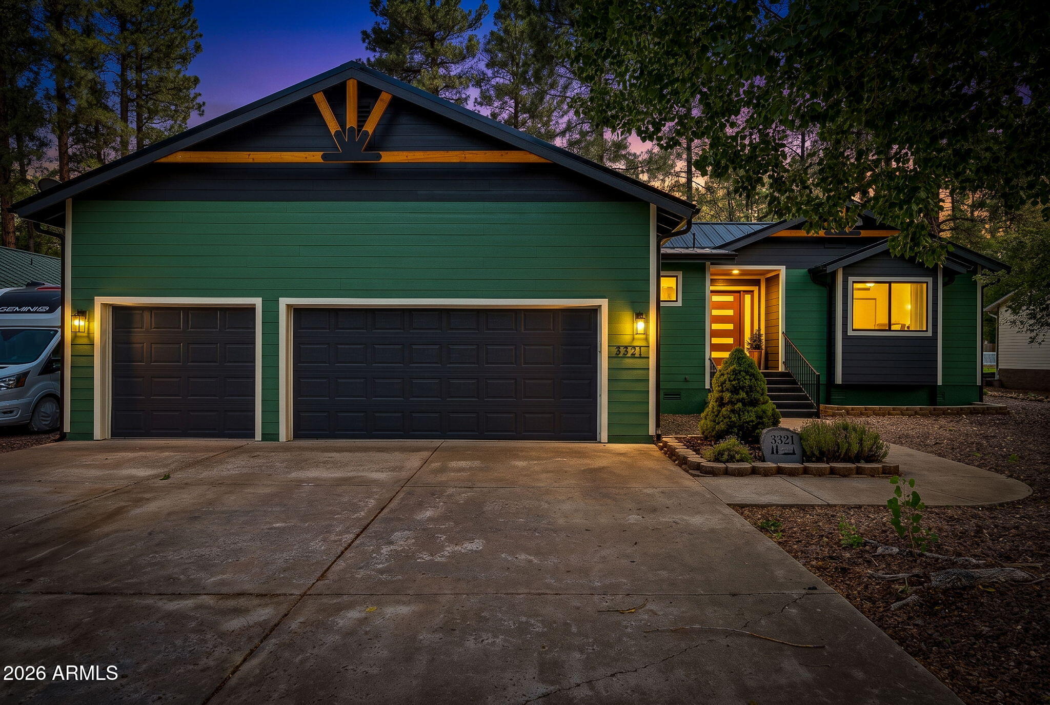 3321 W OLD LINDEN Road, Show Low, AZ 85901