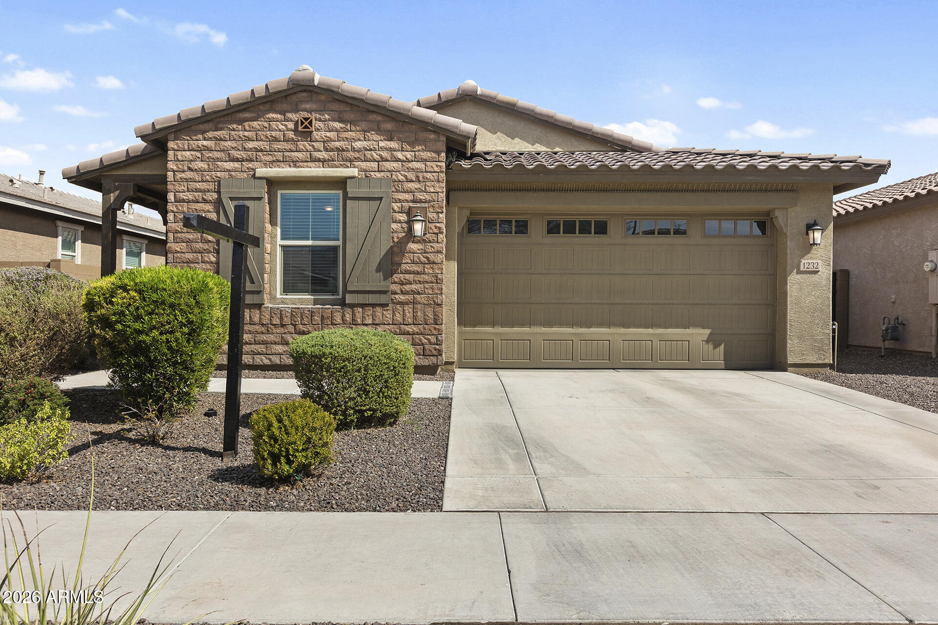1232 E IRWIN Avenue, Phoenix, AZ 85042