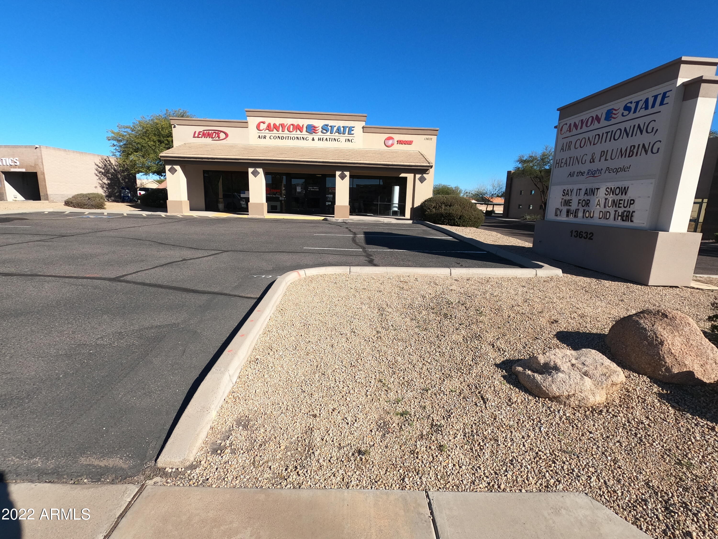 13632 W Camino Del Sol, Sun City West, AZ 85375