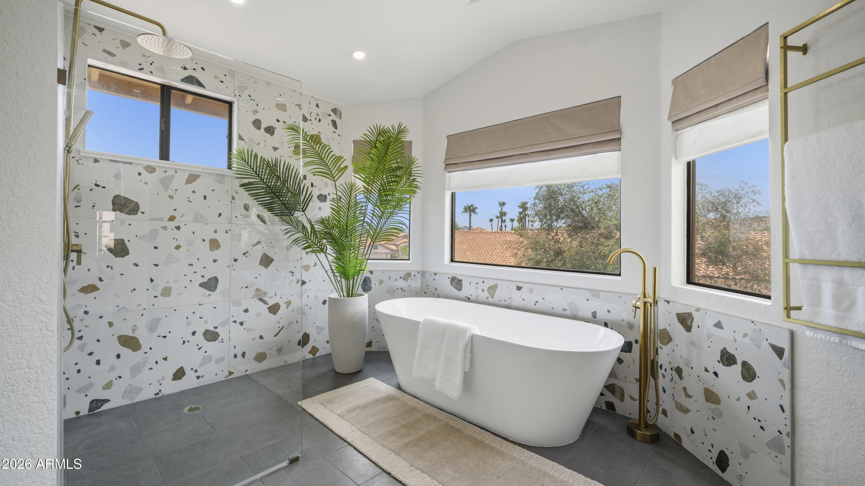 2553 E INDIGO BRUSH Road, Phoenix, AZ 85048
