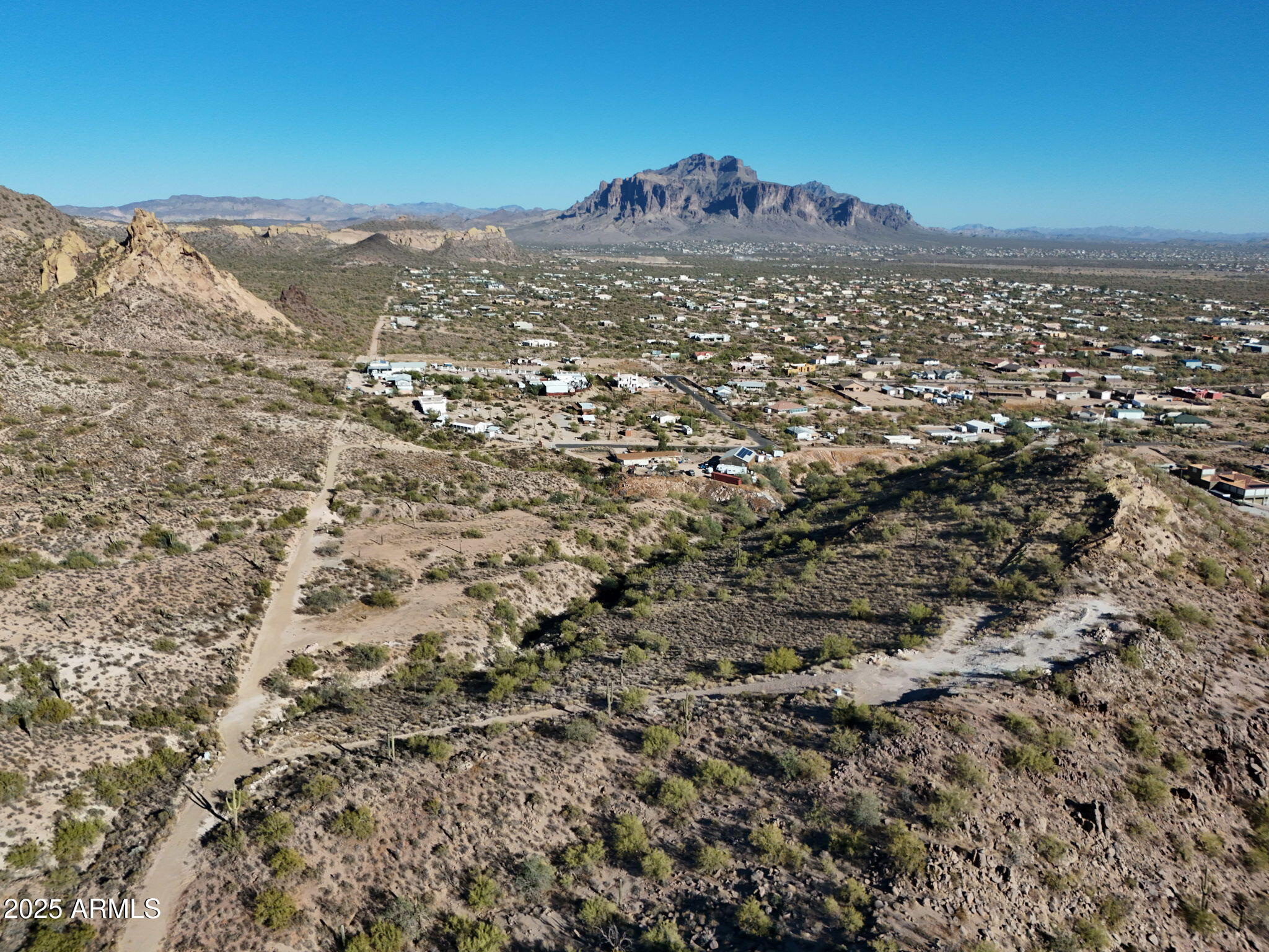 493 W MCDOWELL Boulevard '-', Apache Junction, AZ 85120