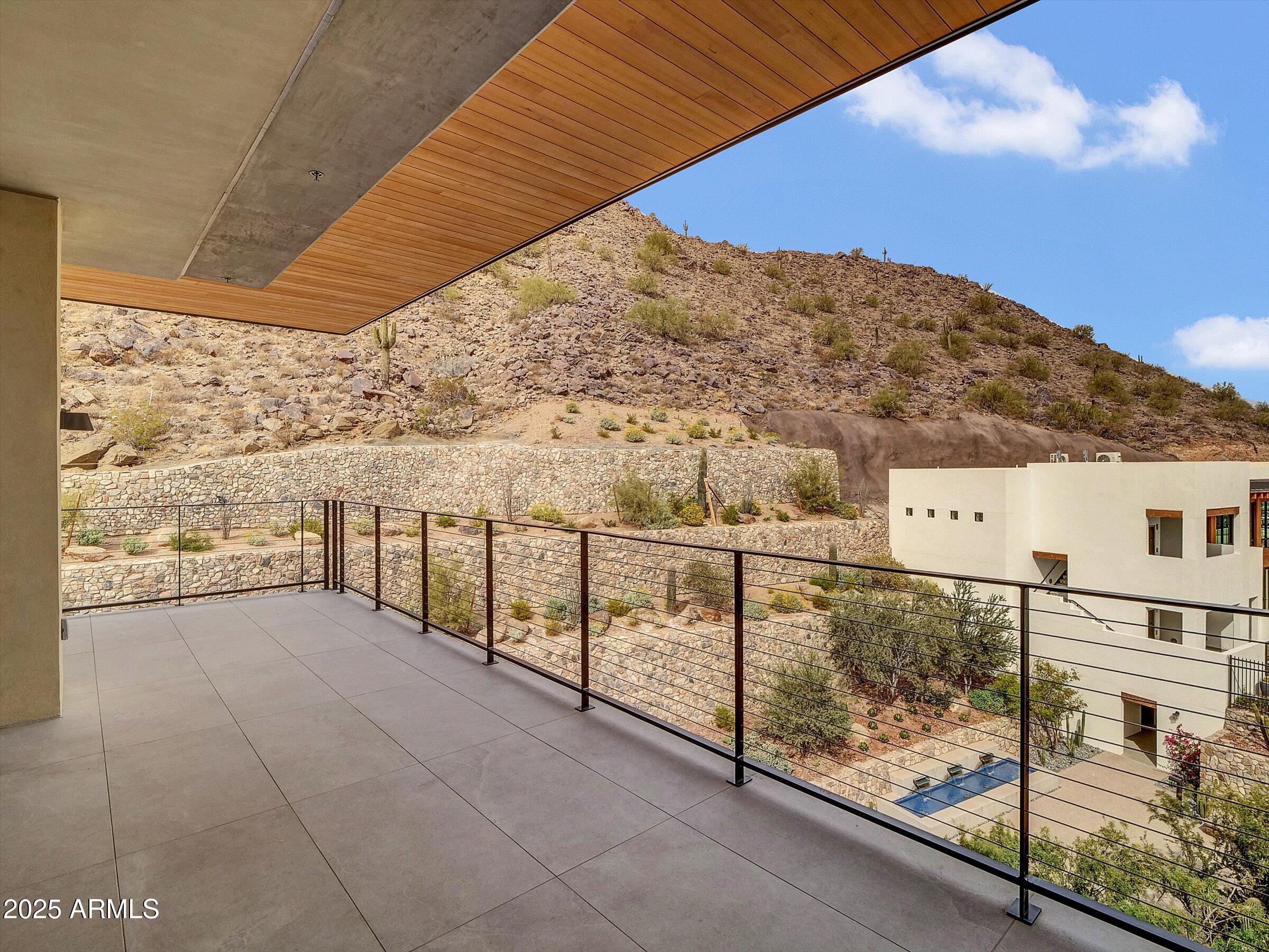 5000 N CAMELBACK RIDGE Drive 409, Scottsdale, AZ 85251