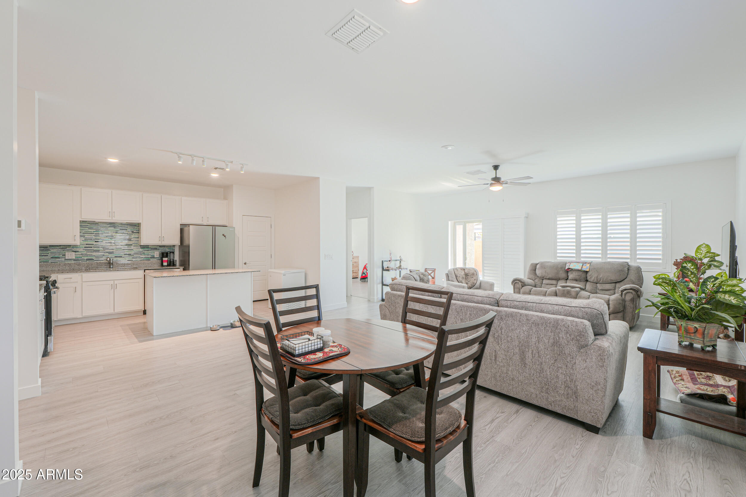 947 E WILEY Way, Casa Grande, AZ 85122