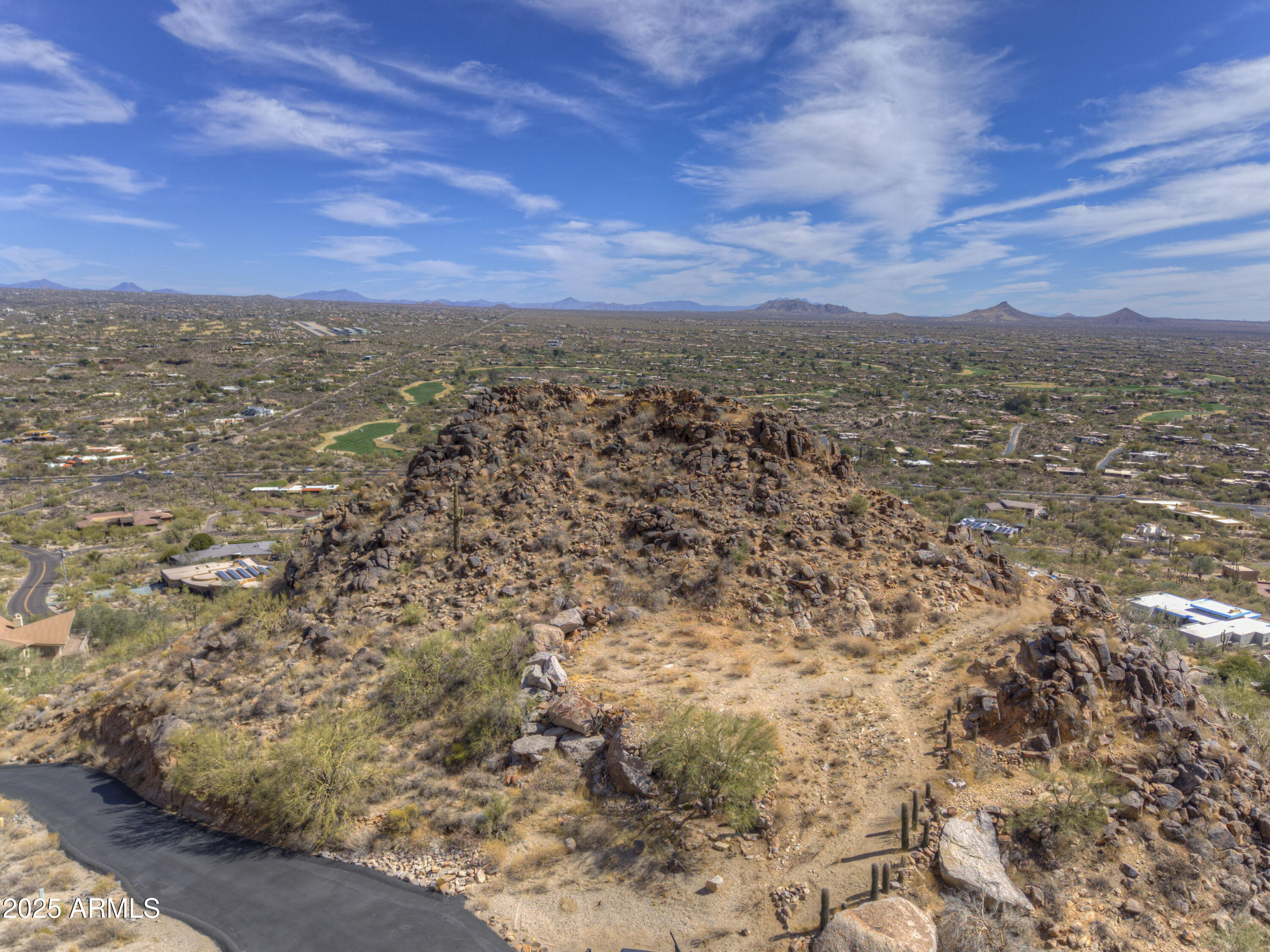 7018 E STAGECOACH PASS Road 535 and 536, Carefree, AZ 85377