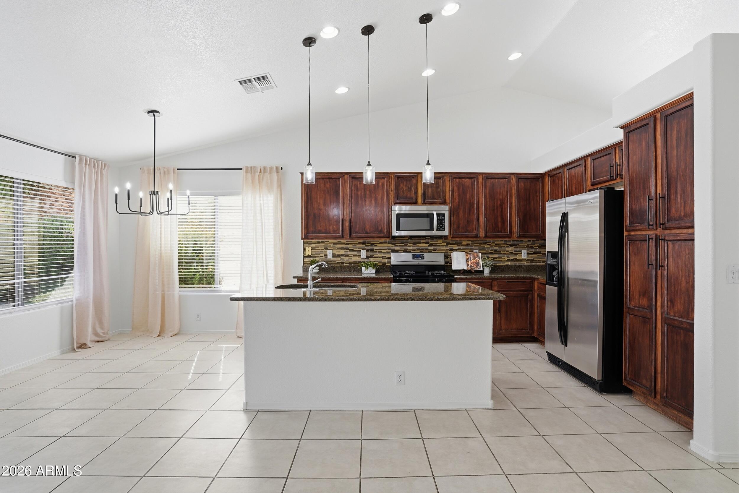 7260 E MONTE Avenue, Mesa, AZ 85209