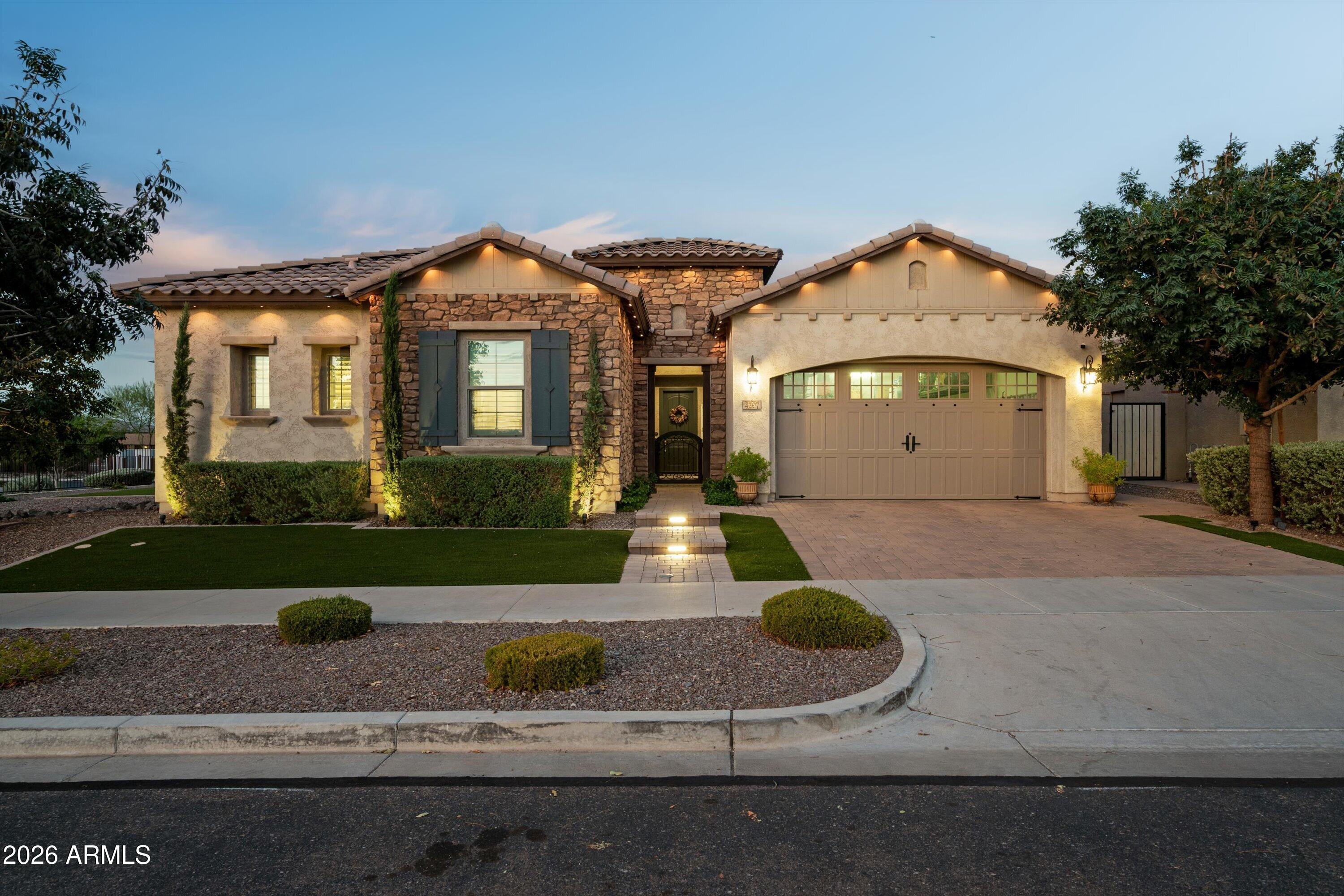 4207 S ELECTRON, Mesa, AZ 85212