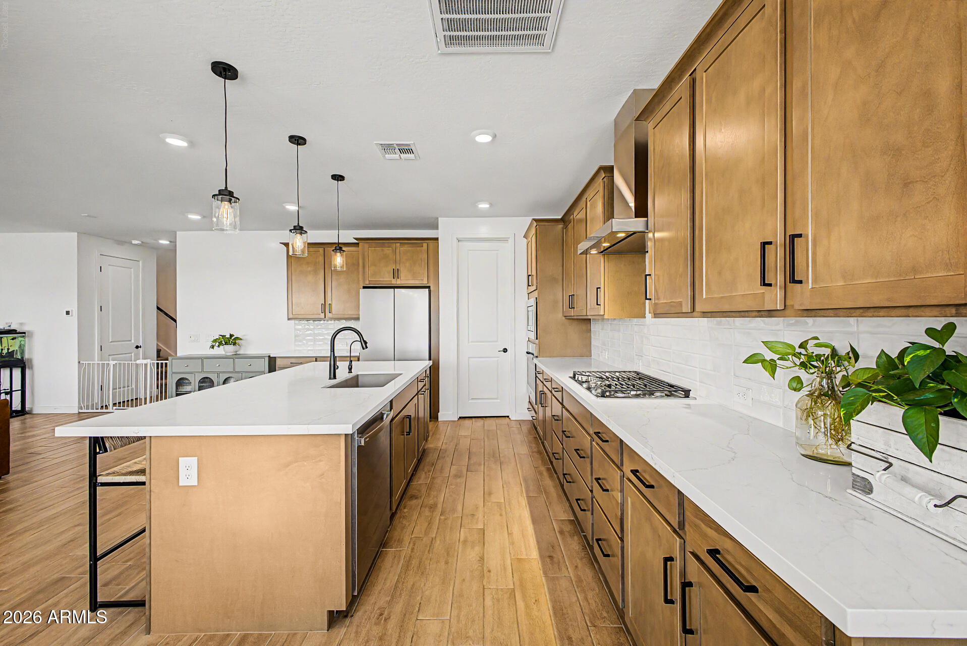 40234 N ALEGRE Drive, San Tan Valley, AZ 85140