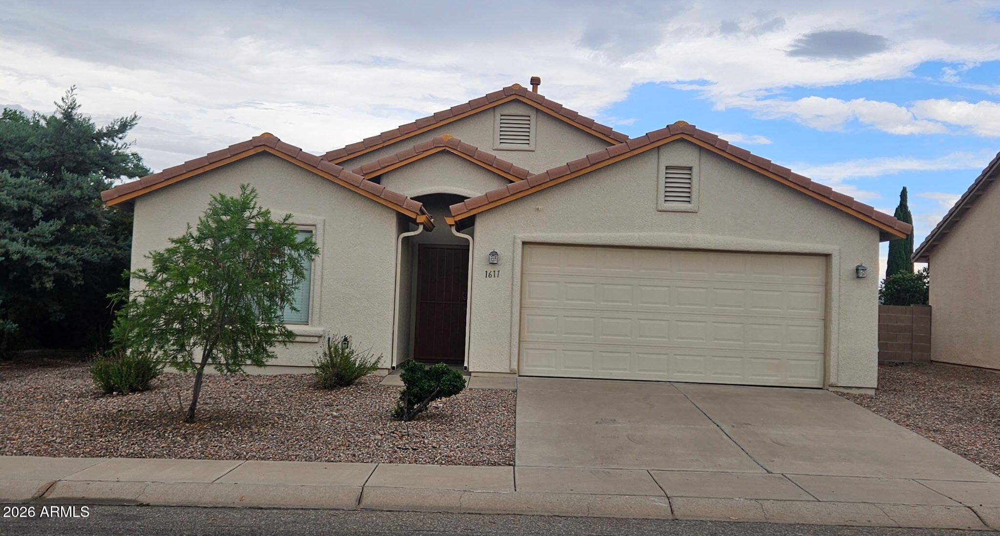 1611 IRONMASTER Street, Sierra Vista, AZ 85635