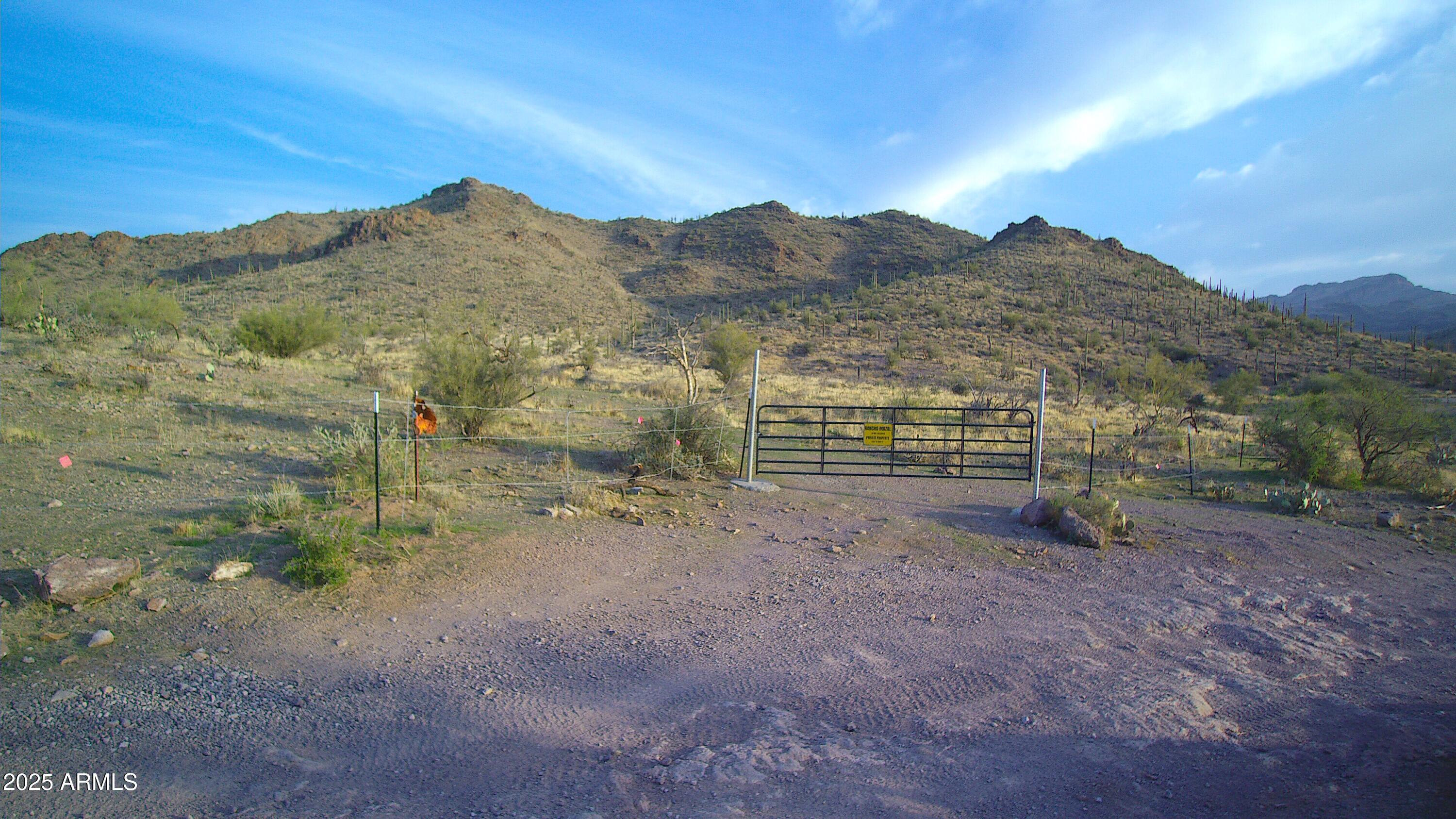 009 N Elephant Butte Road F, Queen Valley, AZ 85118