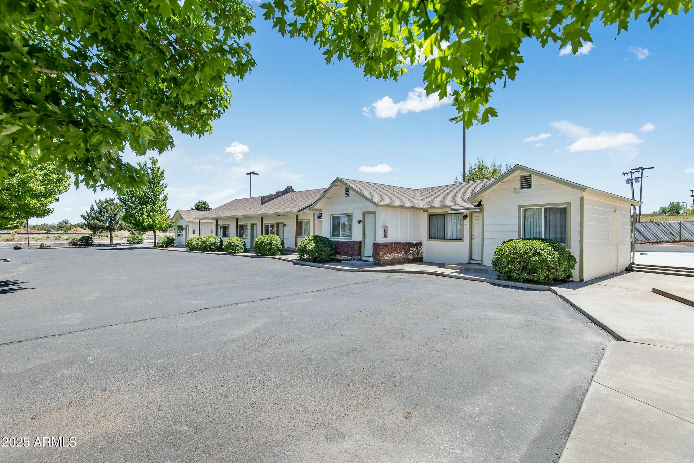 2010 E ROUTE 66 30, Flagstaff, AZ 86004
