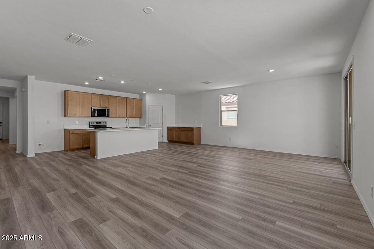 5870 S 246TH Lane, Buckeye, AZ 85326