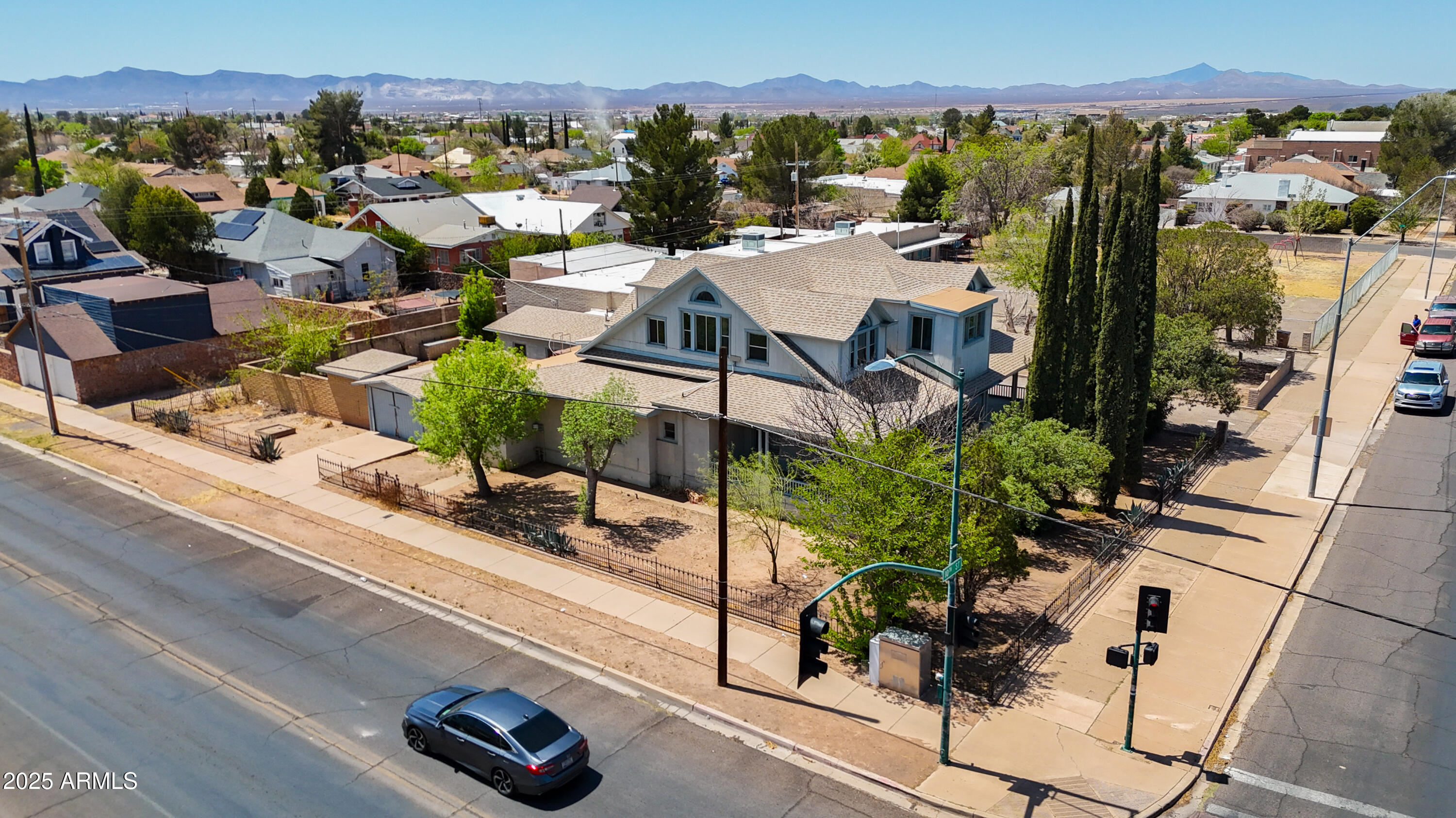 1047 E 10TH Street, Douglas, AZ 85607