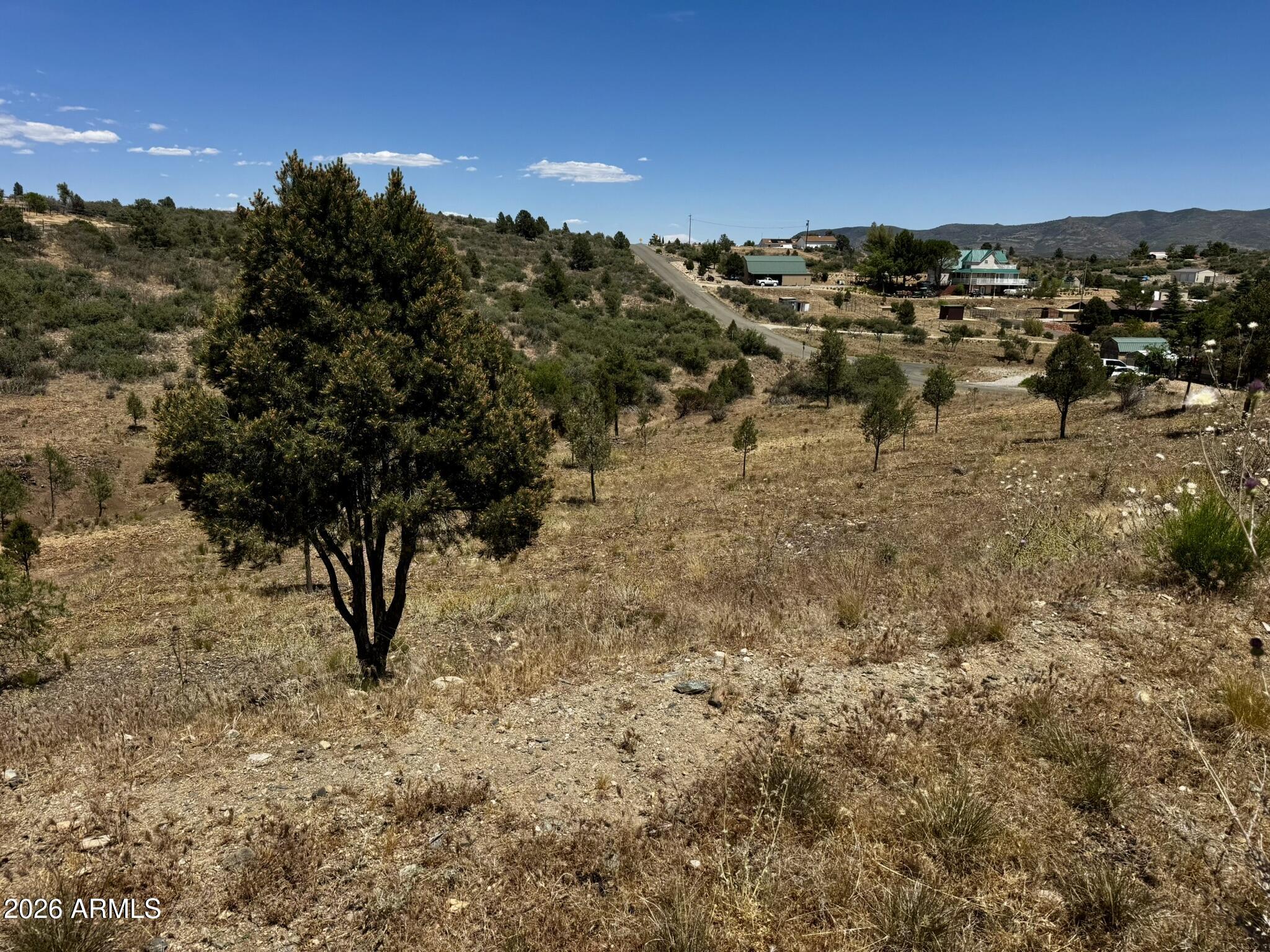 16776 W Trap Road 8, Peeples Valley, AZ 86332