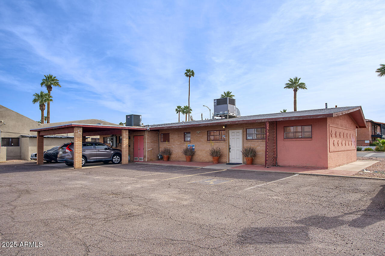 3602 N 15TH Avenue, Phoenix, AZ 85015